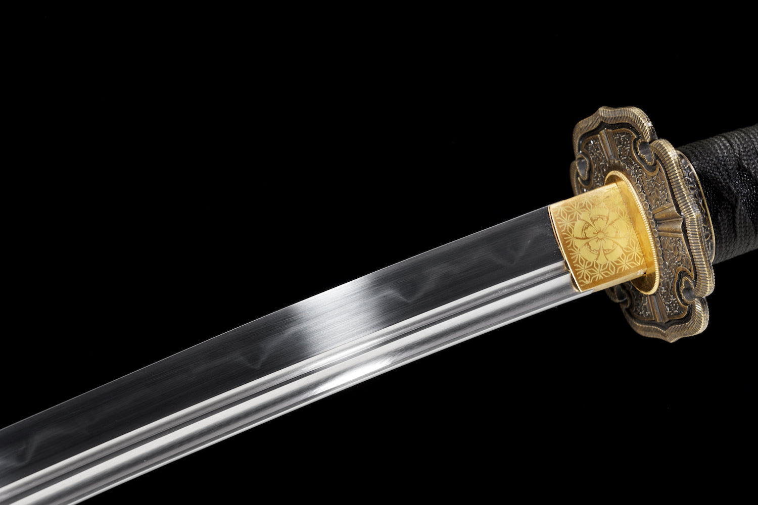 The Aokaze T10 Steel Katana