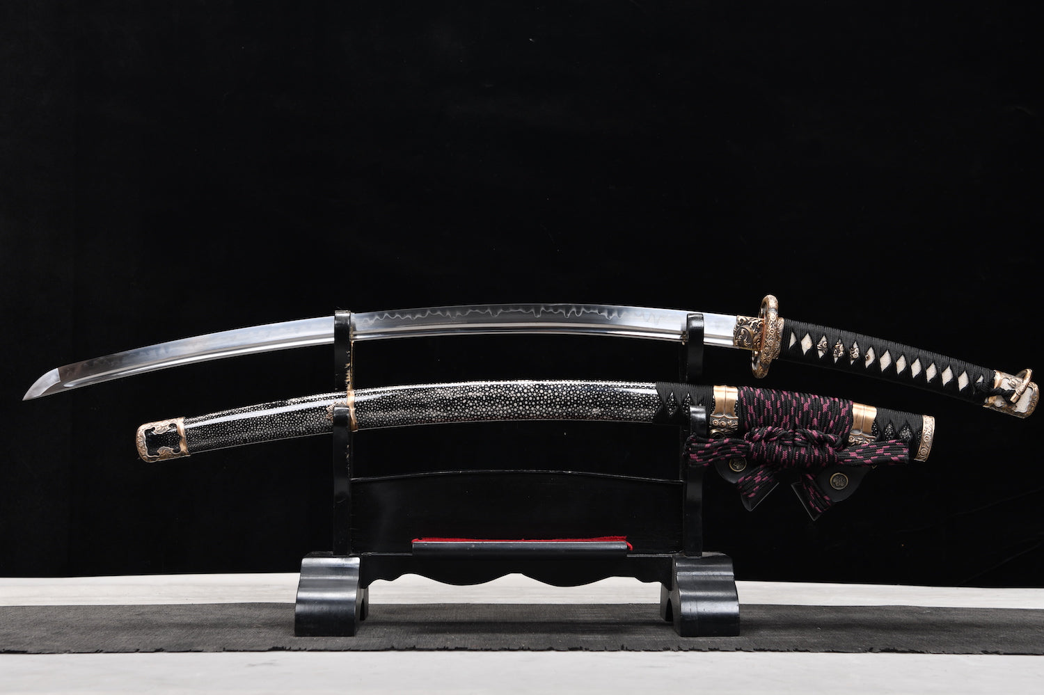 The Akebono T10 Steel Tachi