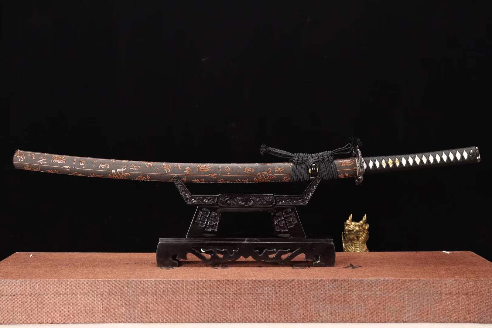 The Tsuki Oikakeru Handmade Katana Carbon Steel