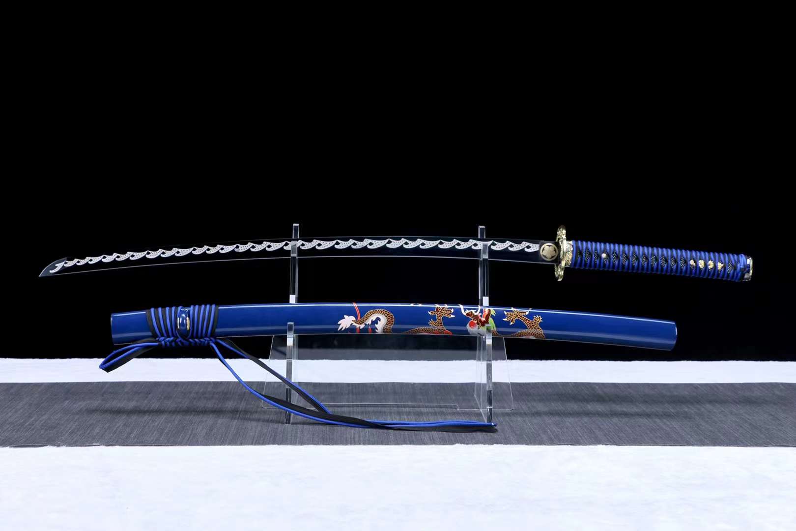 The Dakudoragon Handmade Katana Manganese Steel