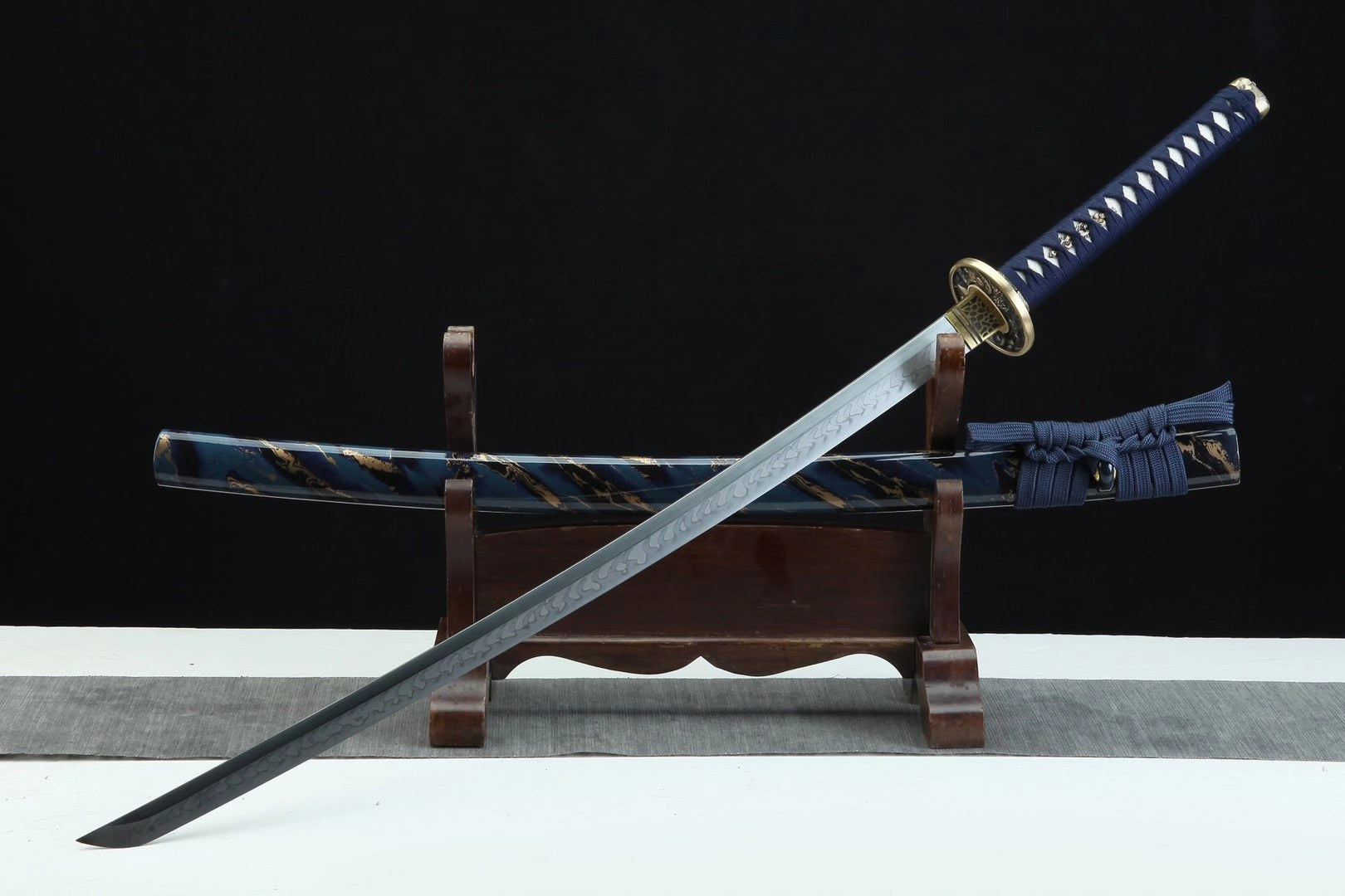 The Kogane Notoshi Handmade Katana Set Clay Tempered T10 Steel