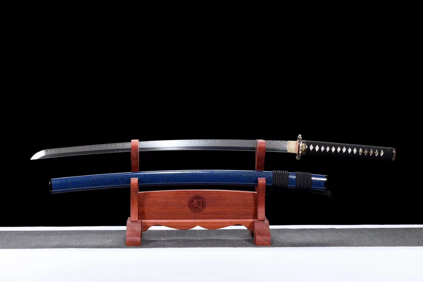The Kawasukunisuke Handmade Katana Clay Tempered T10 Steel