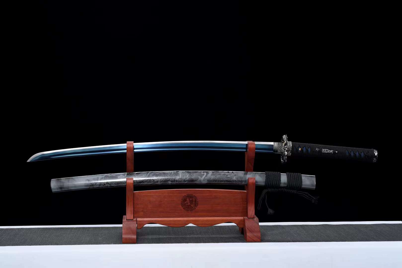 The Doragonkulsudo Handmade Katana Manganese Steel
