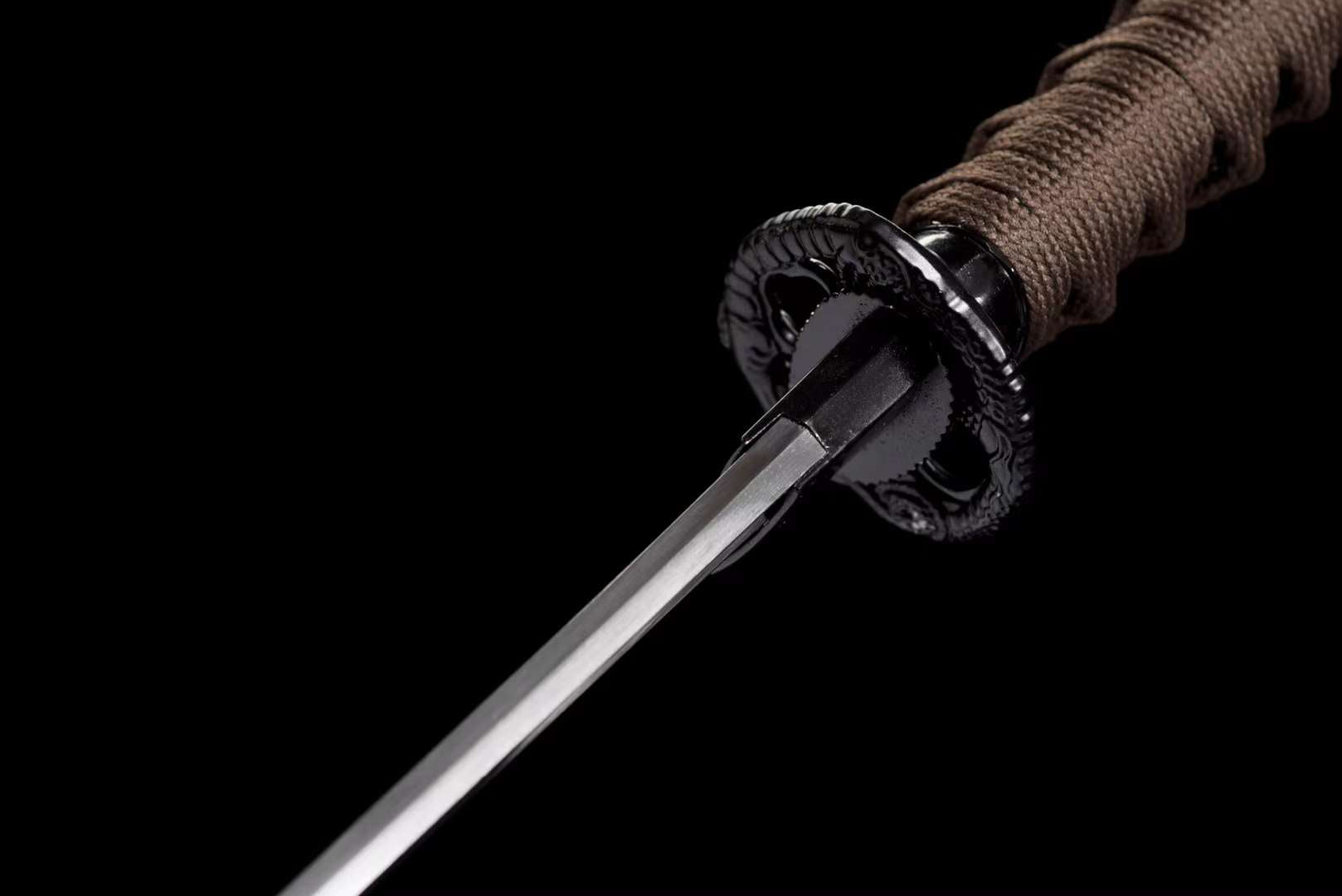 The Shuramanei Handmade Tanto Katana Clay Tempered T10 Steel