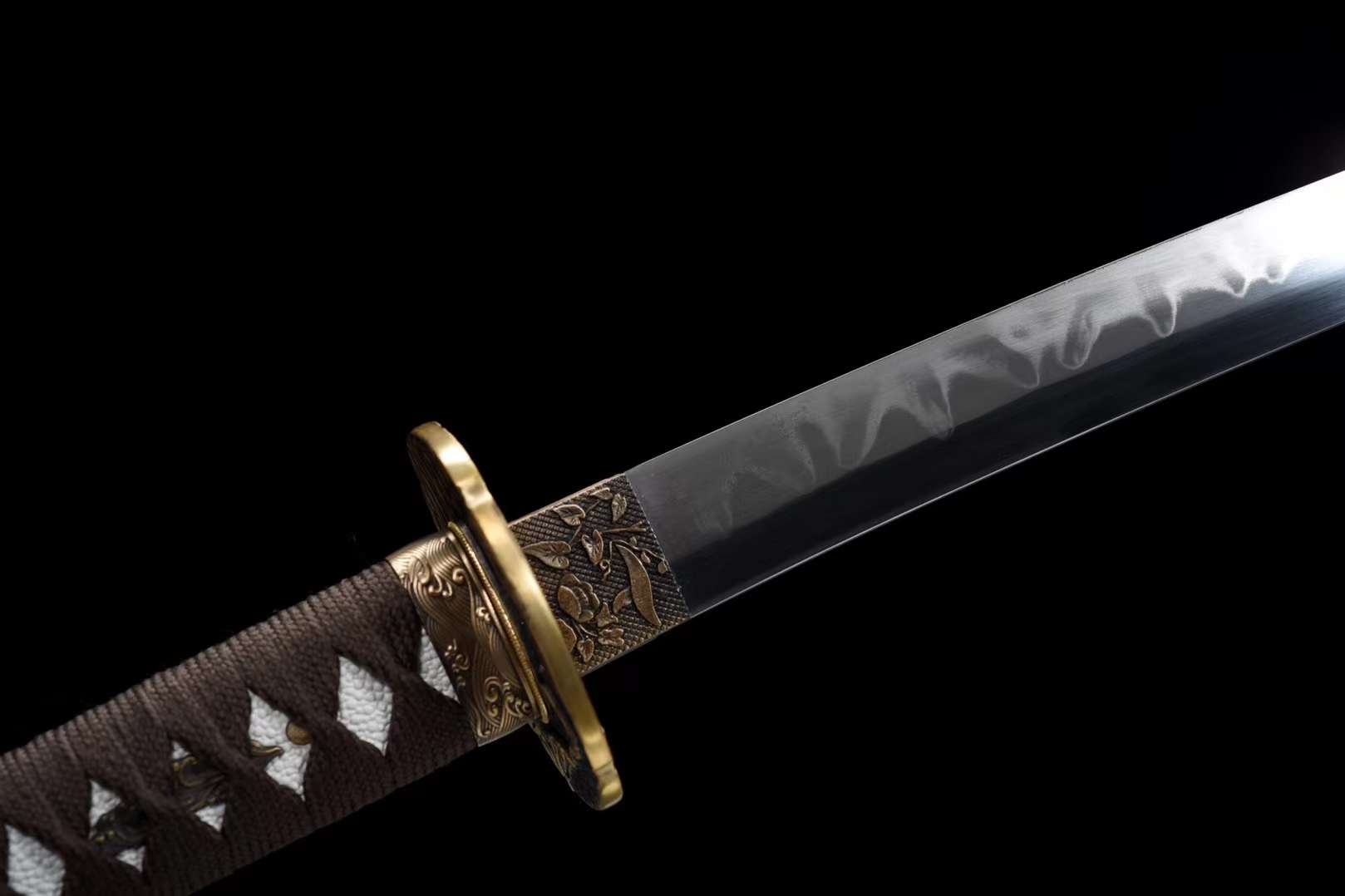 The Takusan Kiku Handmade Katana Clay Tempered T10 Steel