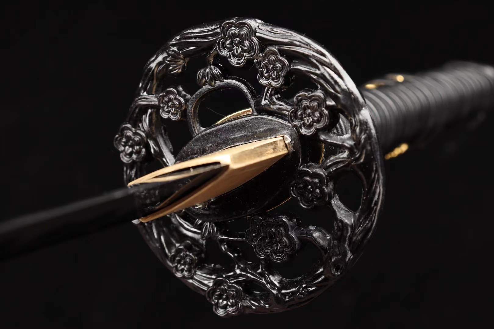 The Ume Aoyuki Handmade Katana Wakizashi Manganese Steel