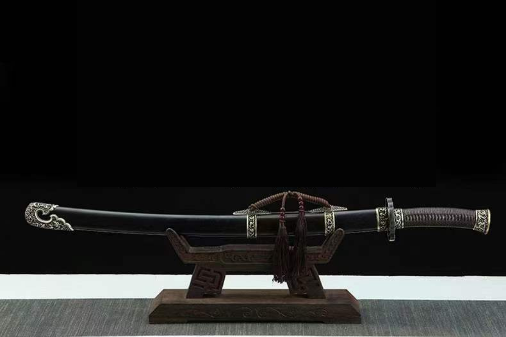 The Doragounijia Handmade Chinese Dao Pattern Steel