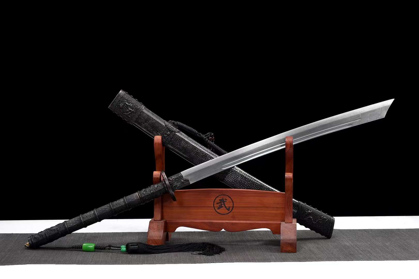 The Kokitei Uonaifu Handmade Chinese Dao Pattern Steel