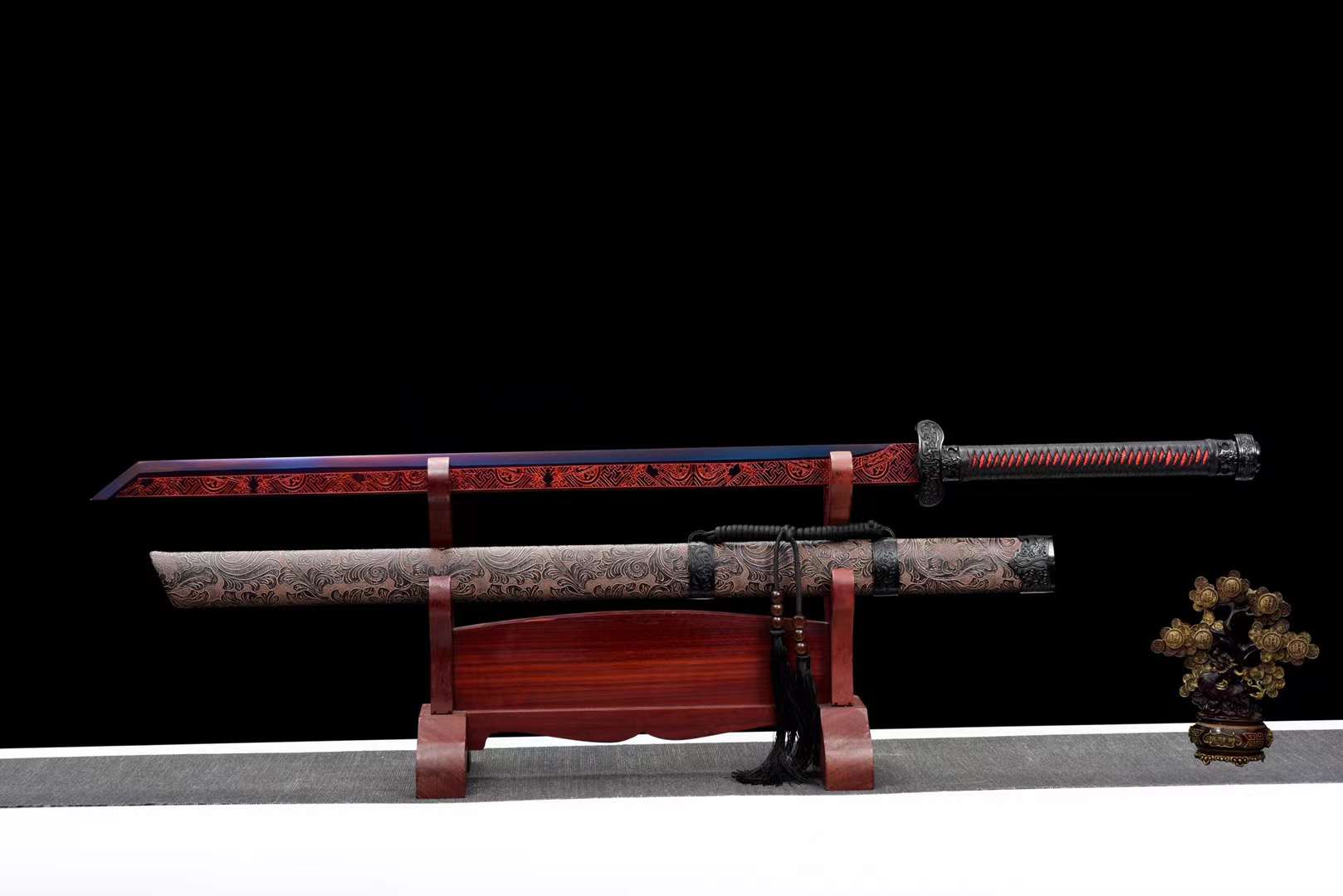 The Murasakino Eiko Handmade Chinese Dao Manganese Steel