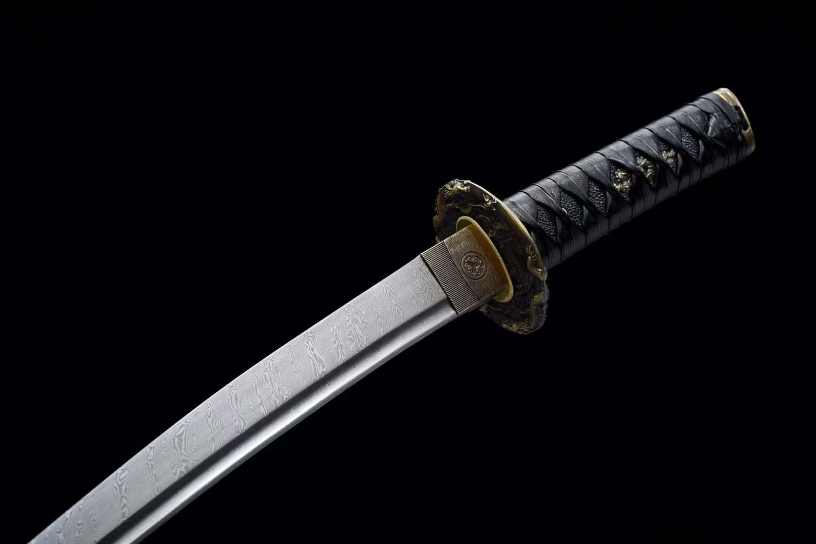 The Mikumichi Handmade Tanto Katana Pattern Steel