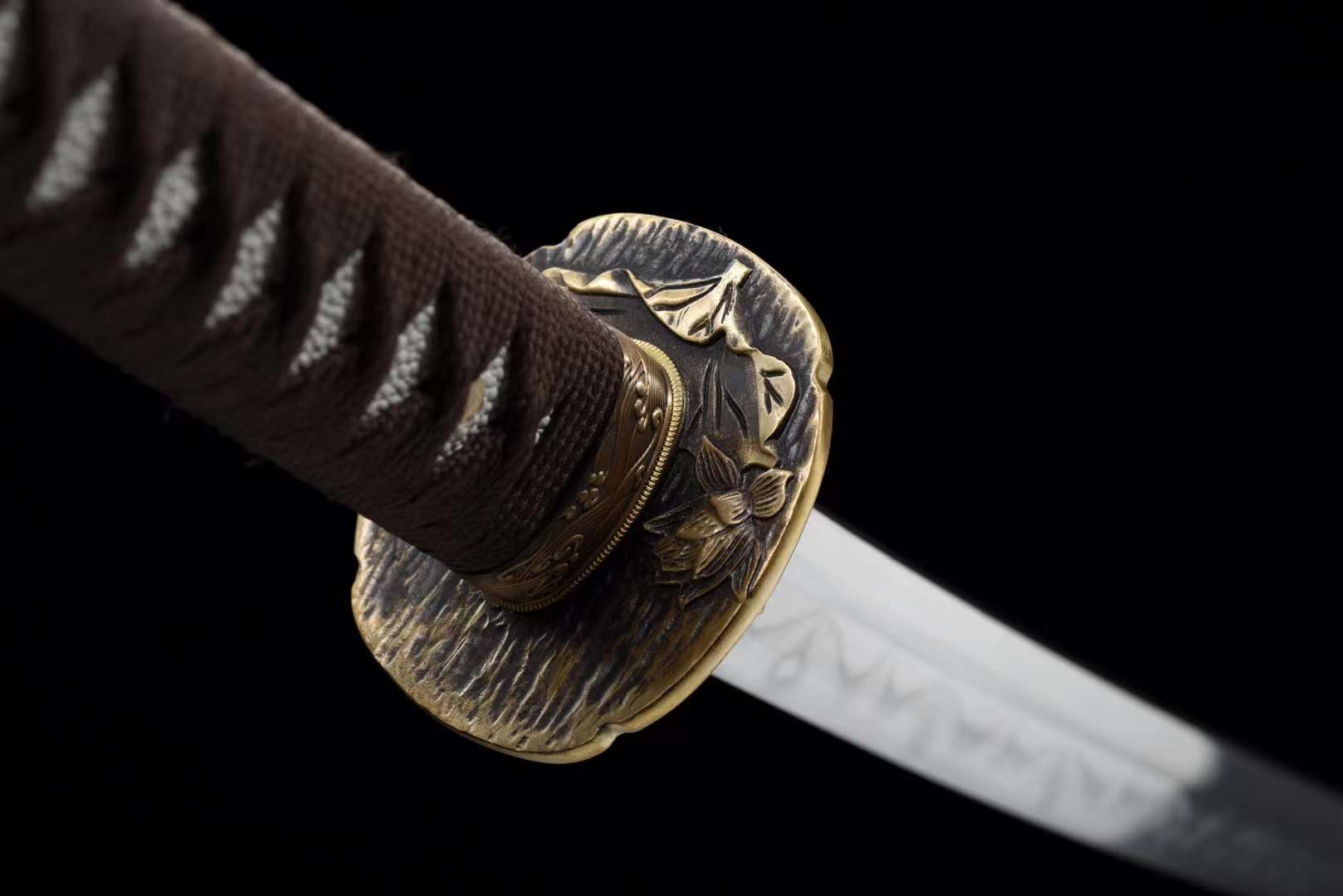 The Takusan Kiku Handmade Katana Clay Tempered T10 Steel