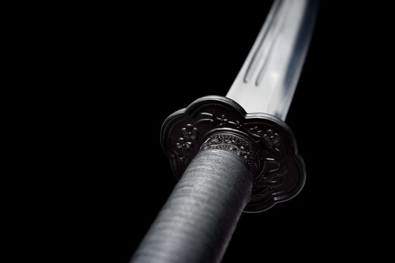 The Gurinsukeru Handmade Chinese Dao Manganese Steel
