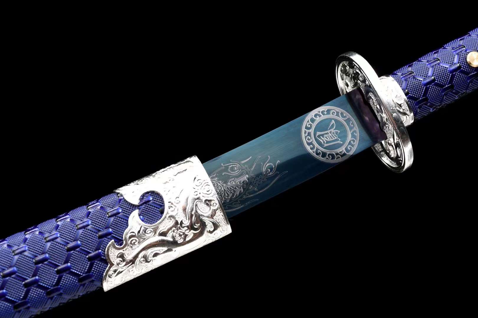 The Fenikkusu Senso Oburedo Handmade Chinese Dao Spring Steel-Romance of Men