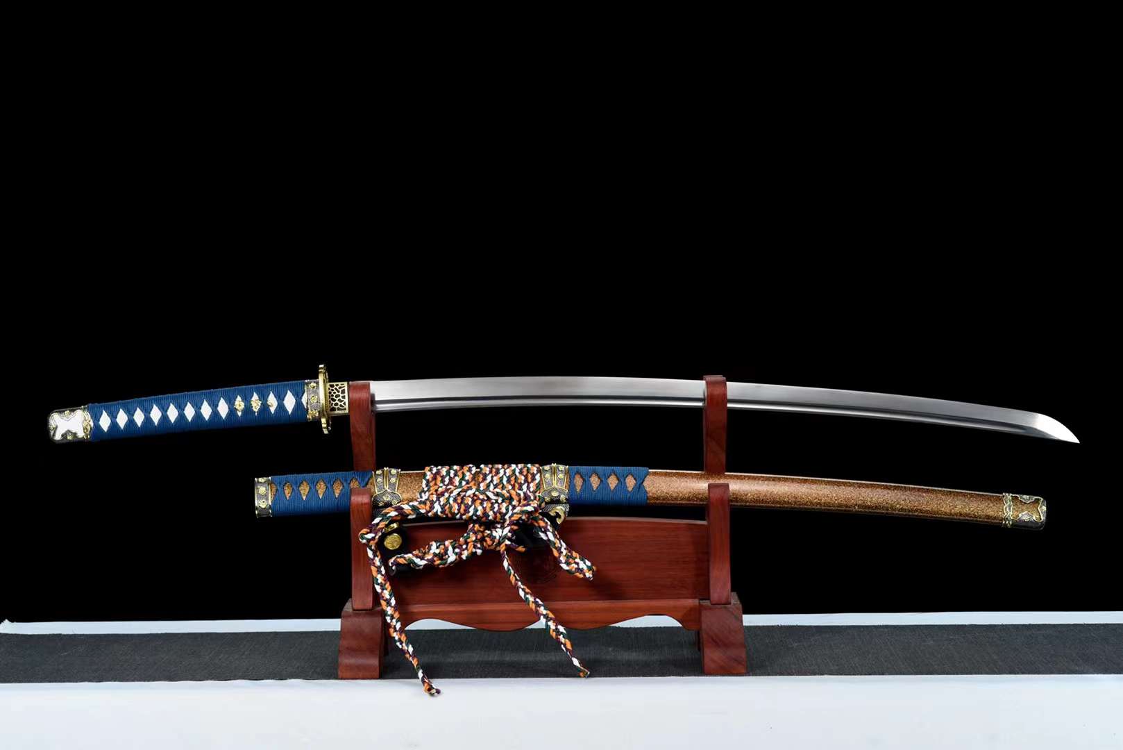 The Ranbata Furaisodo Handmade Katana Spring Steel