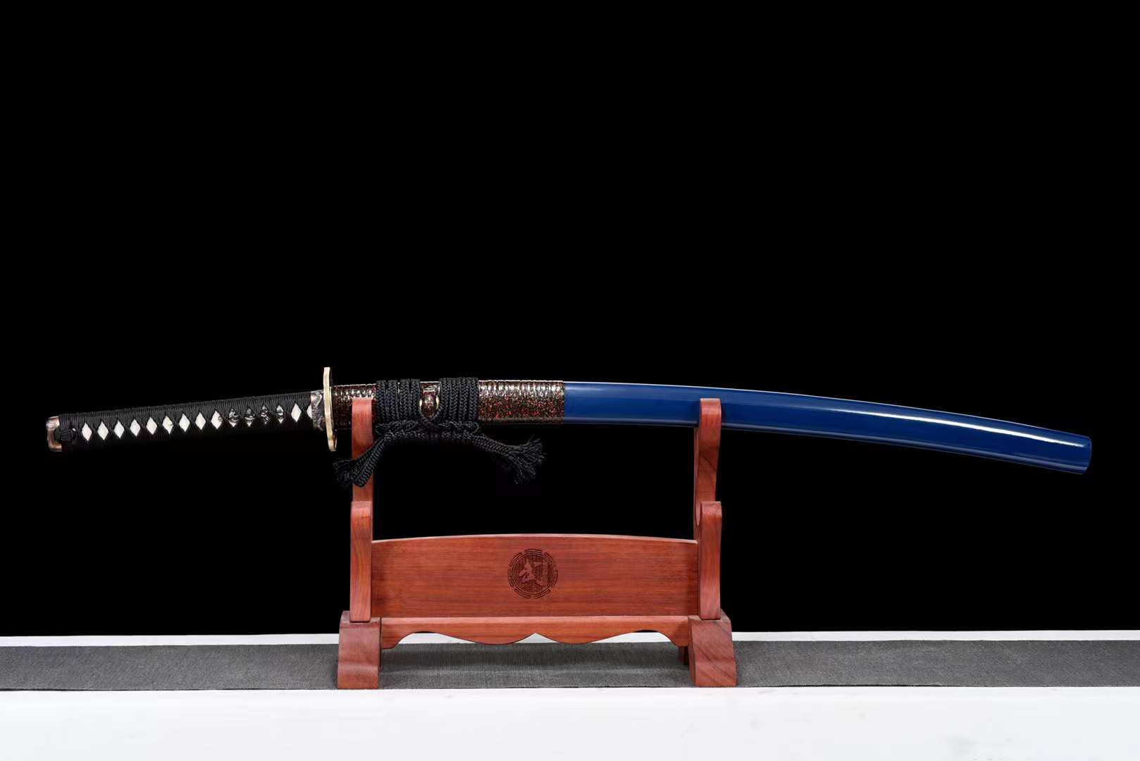 The Kuraidodurago Handmade Katana Clay Tempered T10 Steel