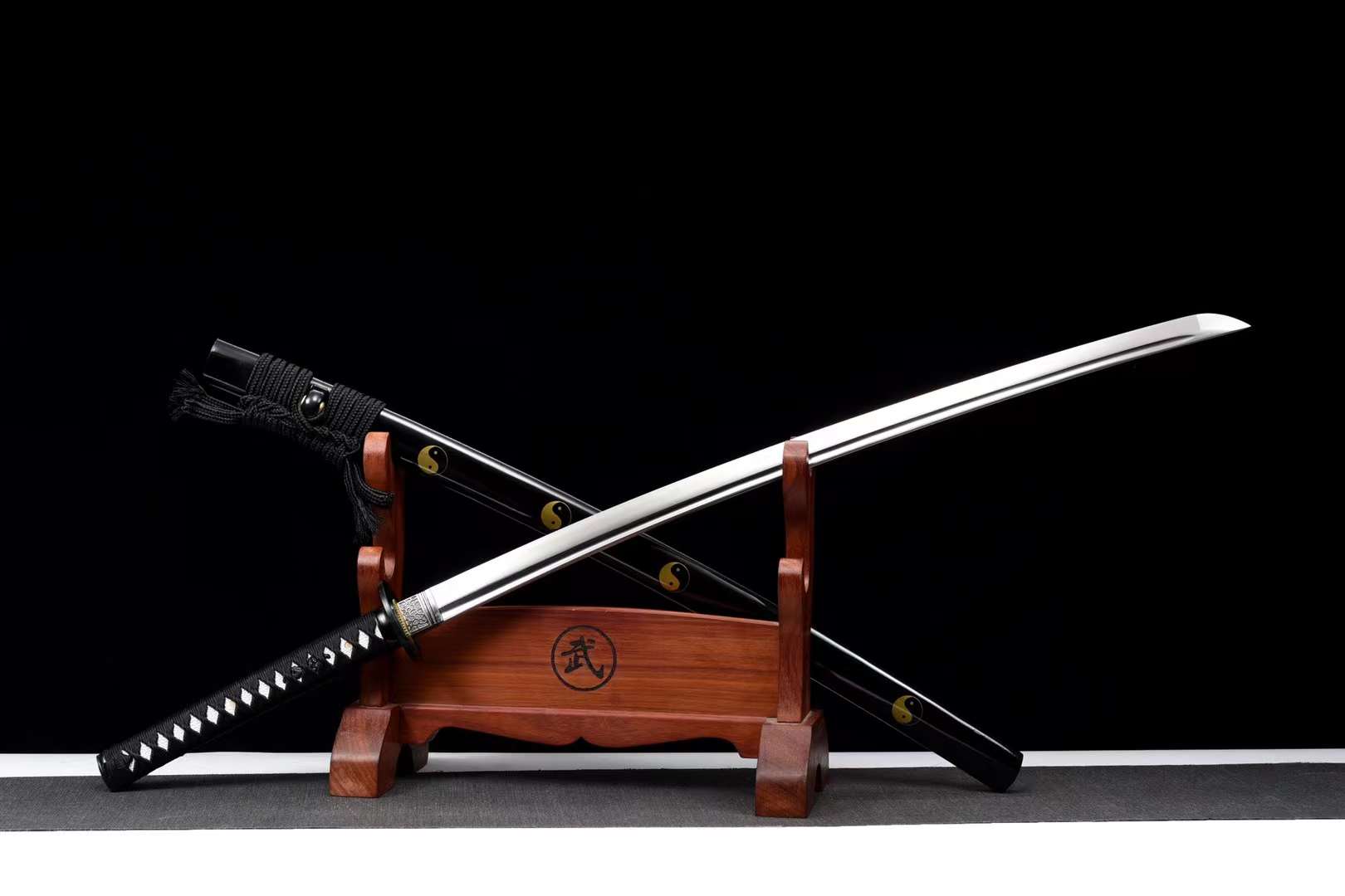 The Taikyokuren Handmade Katana Spring Steel