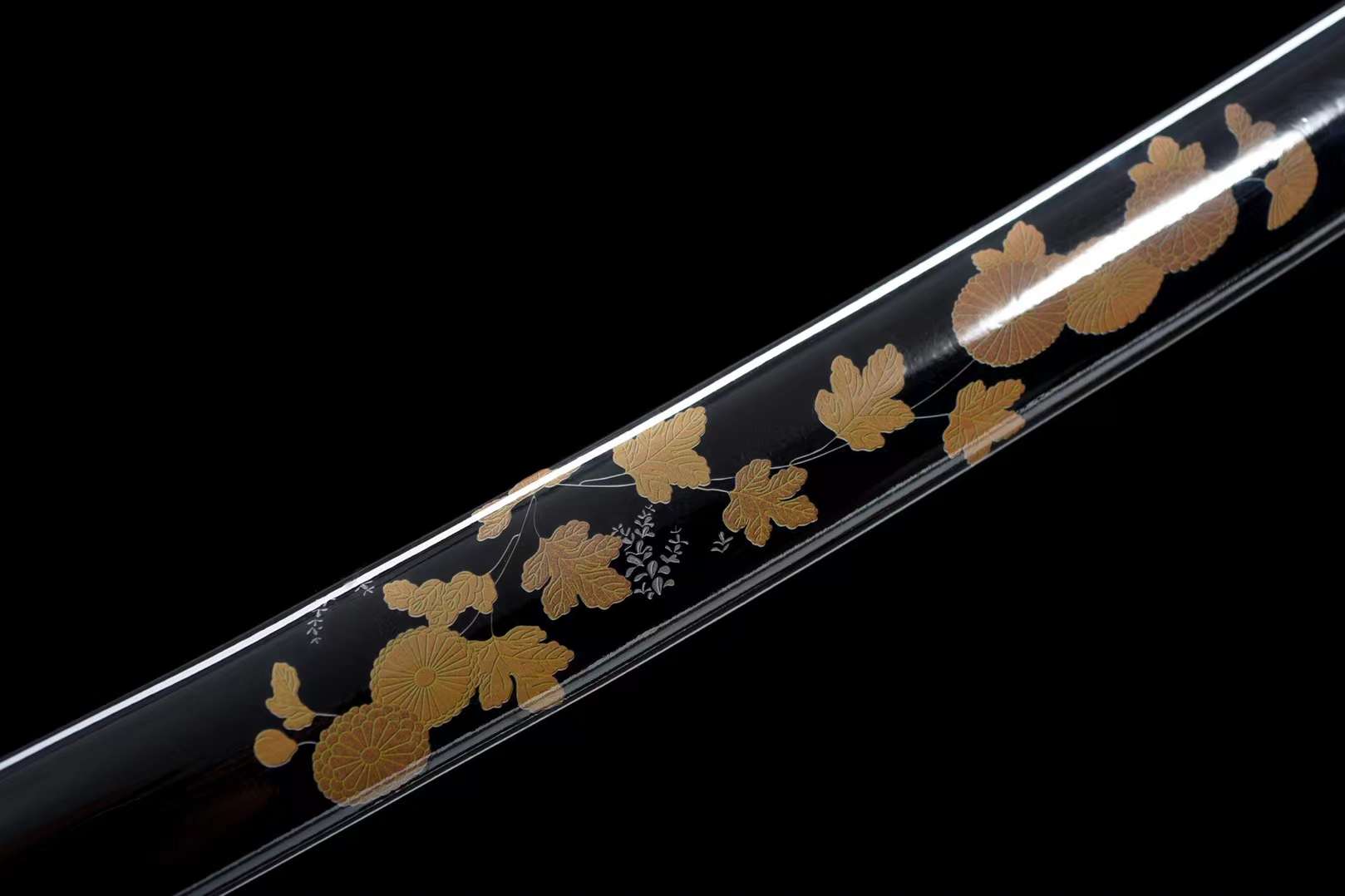 The Takusan Kiku Handmade Katana Clay Tempered T10 Steel