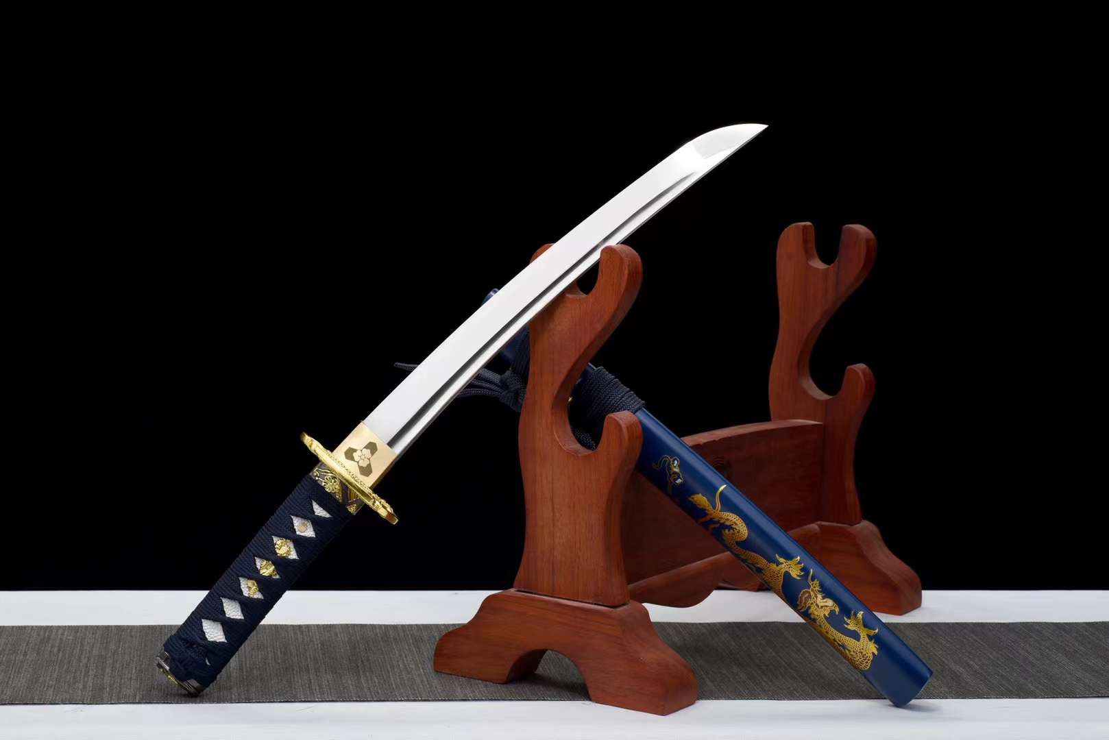 The Yiwahan Handmade Katana Set Spring Steel