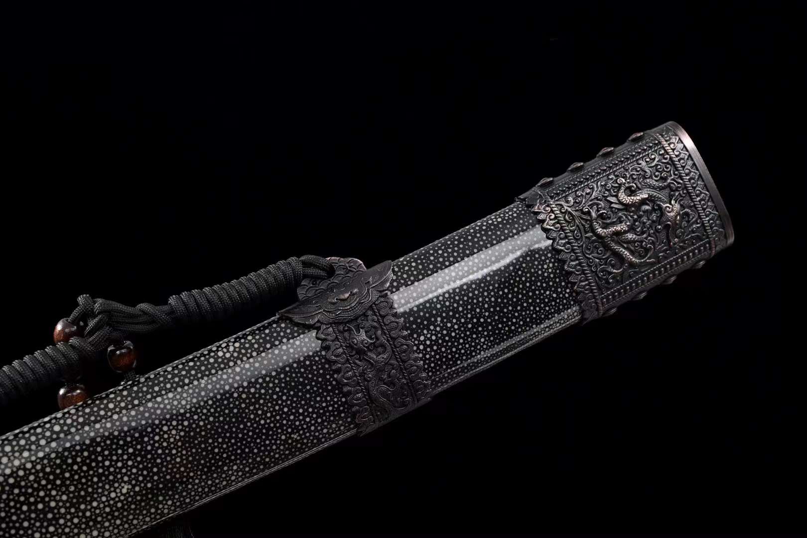 The Kokitei Uonaifu Handmade Chinese Dao Pattern Steel