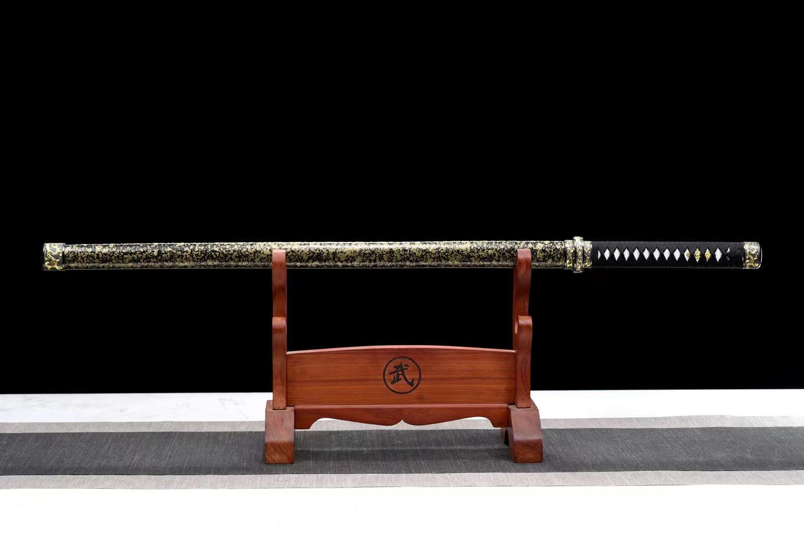 The Yintamashi Handmade Chinese Dao Manganese Steel