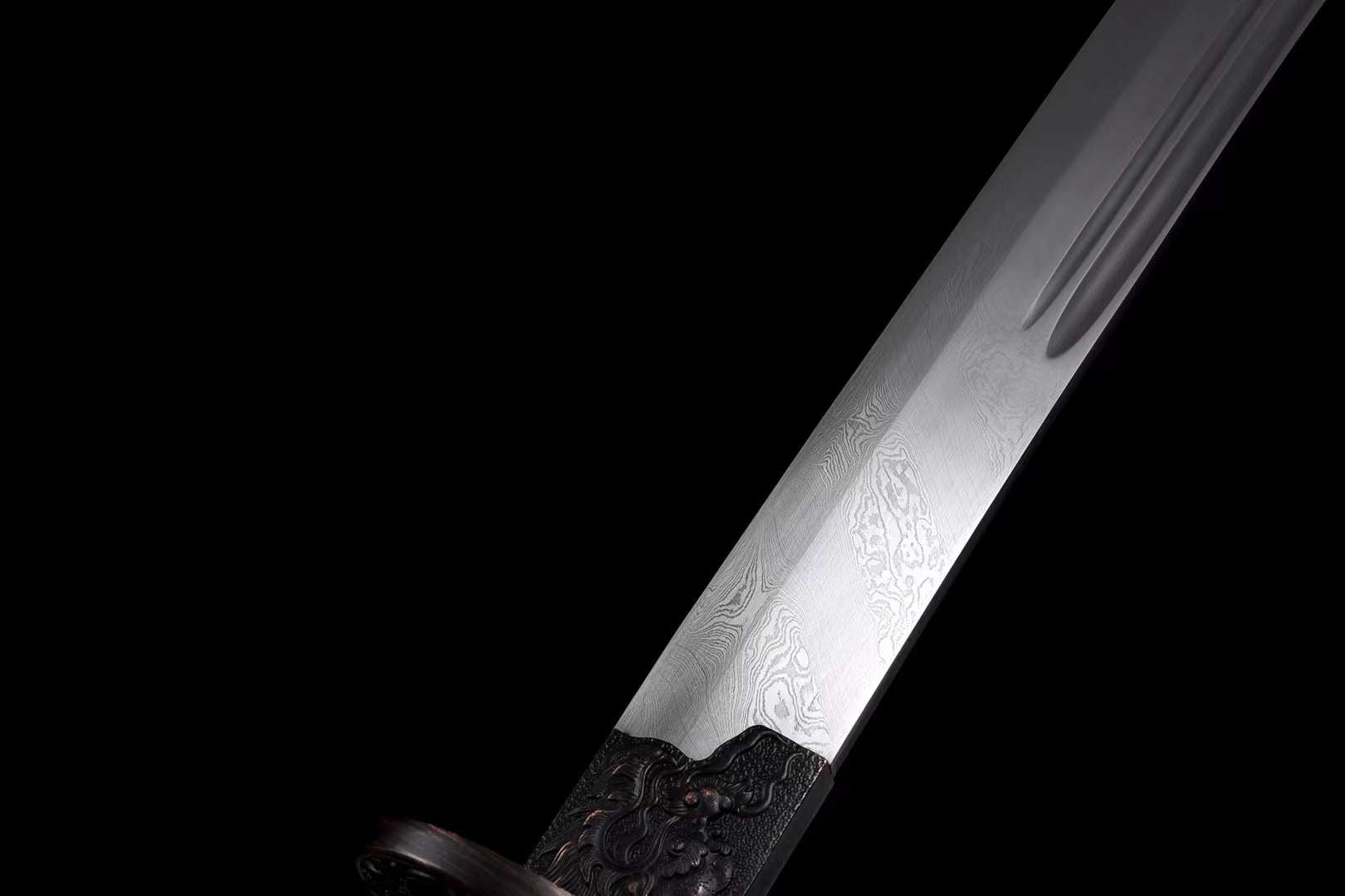 The Kokitei Uonaifu Handmade Chinese Dao Pattern Steel