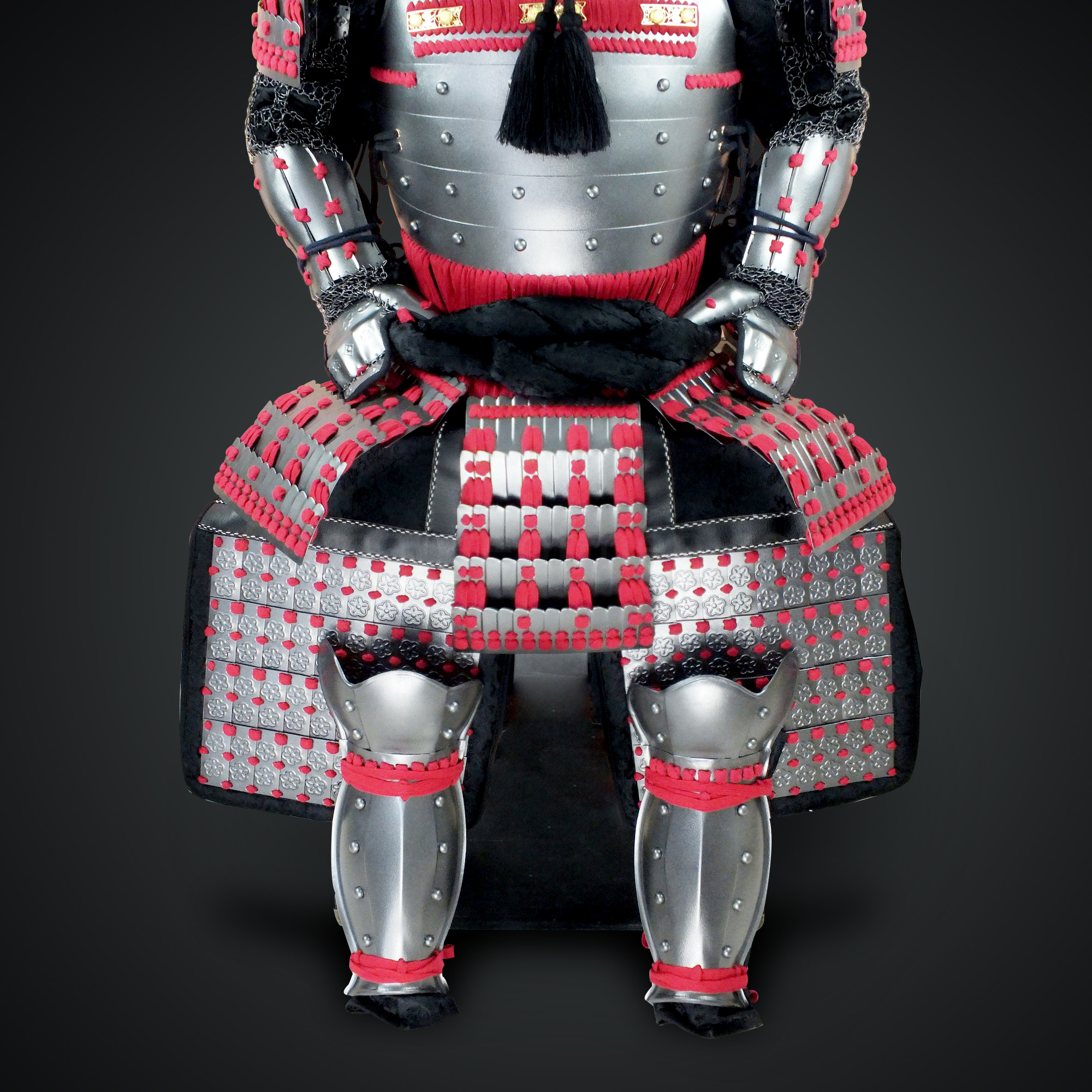 Sanada Masayuki Silver and Black Samurai Armor Tosei Gusoku Style Buffalo Horn Wakidate Circle Maedate Silver Scales with Red Cords