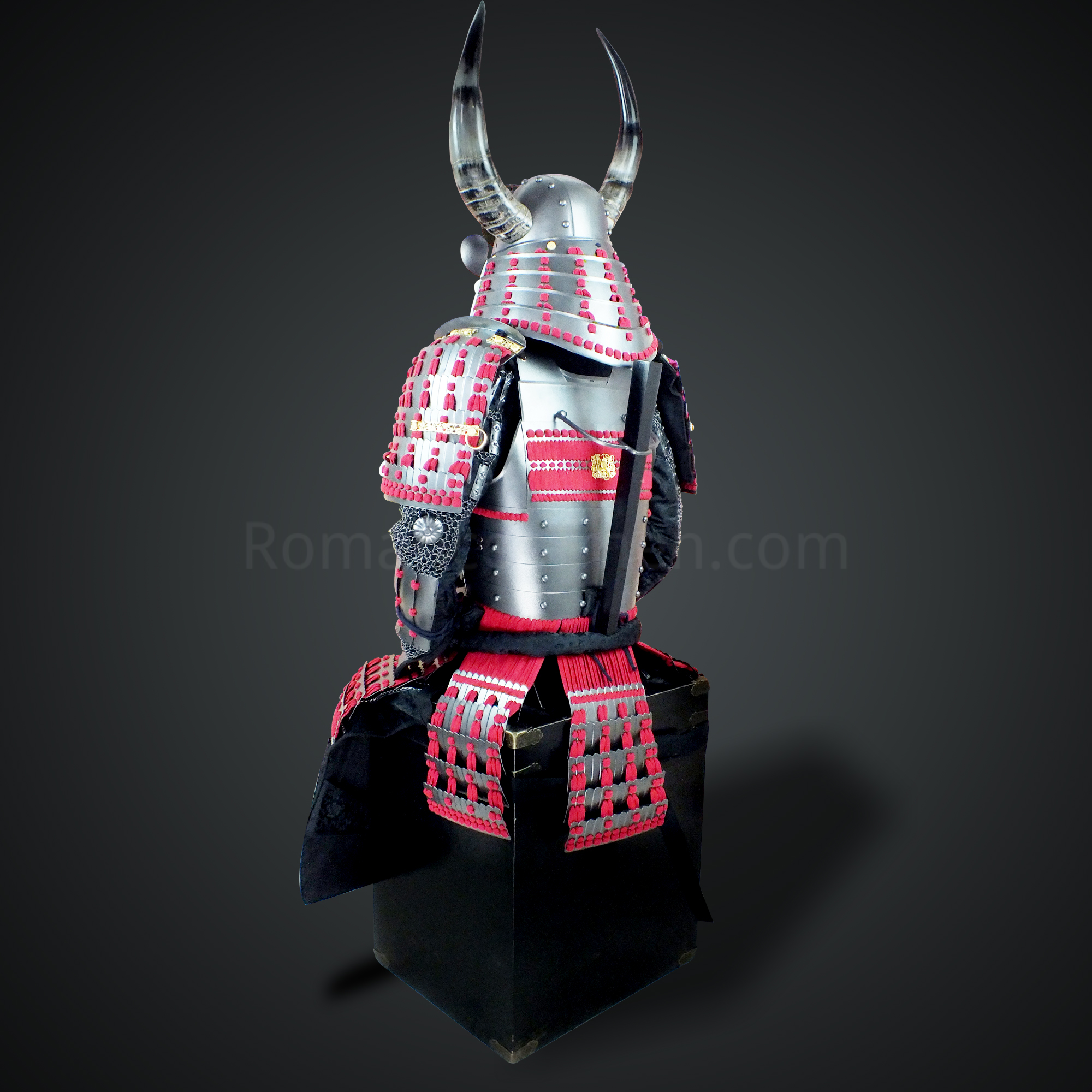 Sanada Masayuki Silver and Black Samurai Armor Tosei Gusoku Style Buffalo Horn Wakidate Circle Maedate Silver Scales with Red Cords