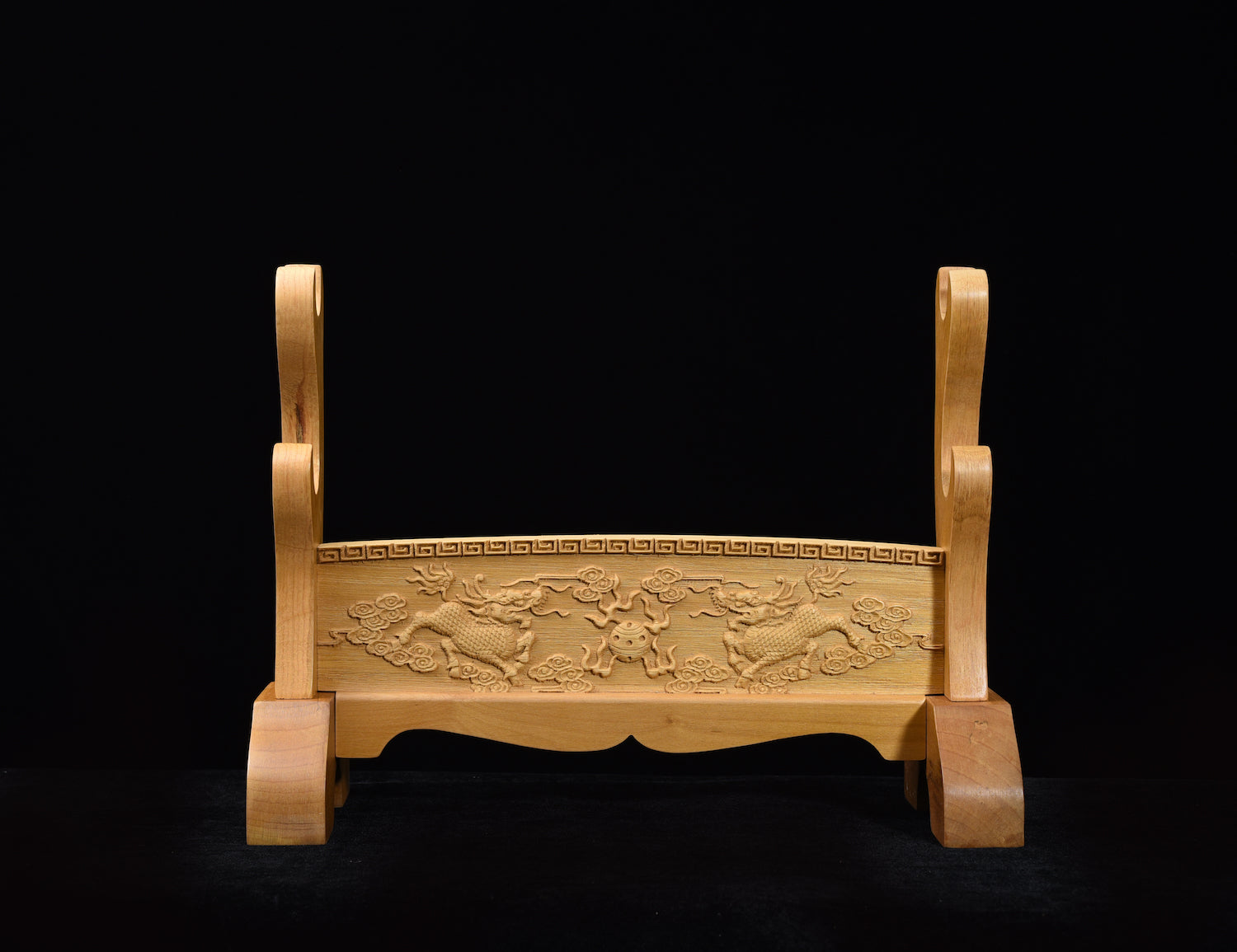 Brown Double Kirin Solid Wood 2 Tier Katana Stand