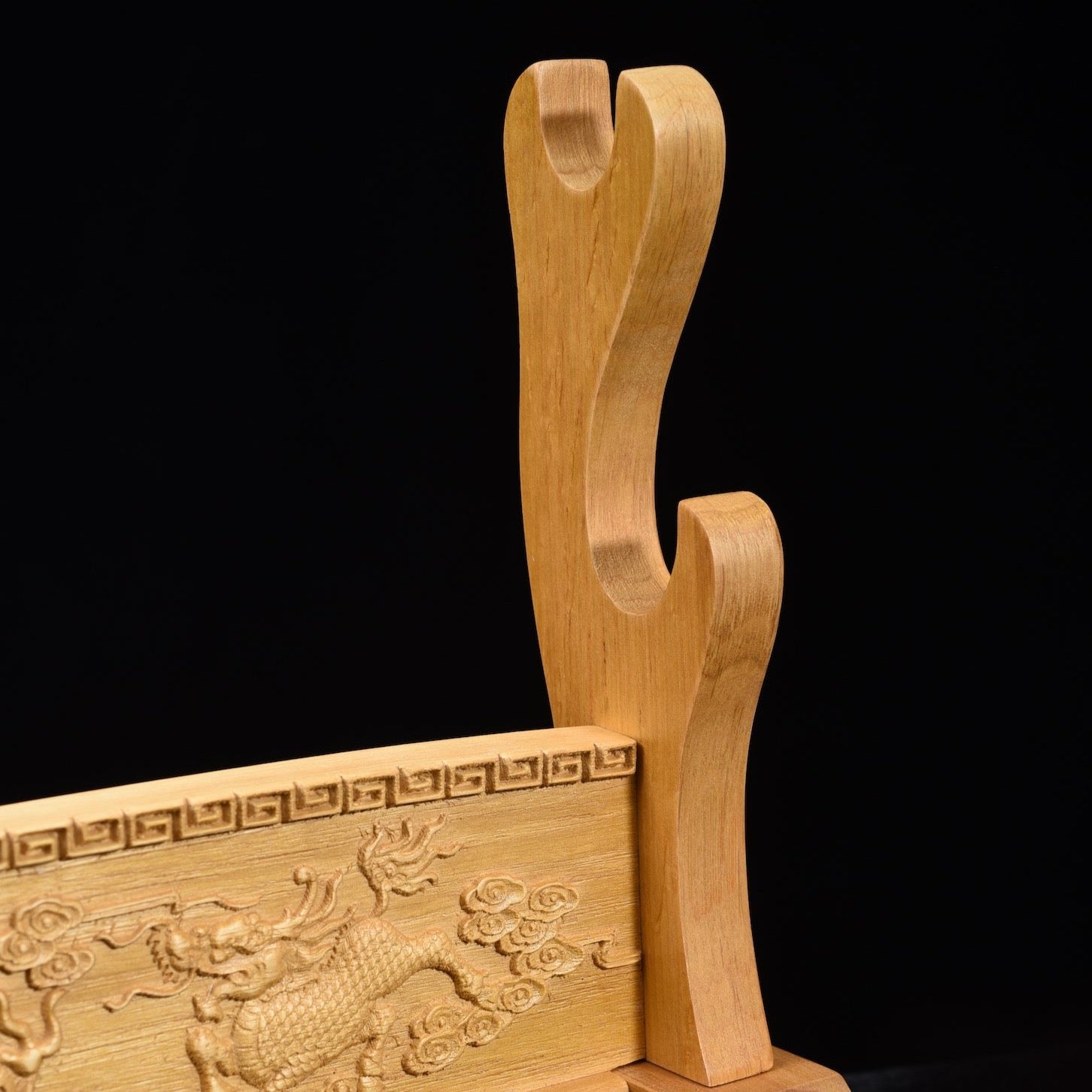 Brown Double Kirin Solid Wood 2 Tier Katana Stand