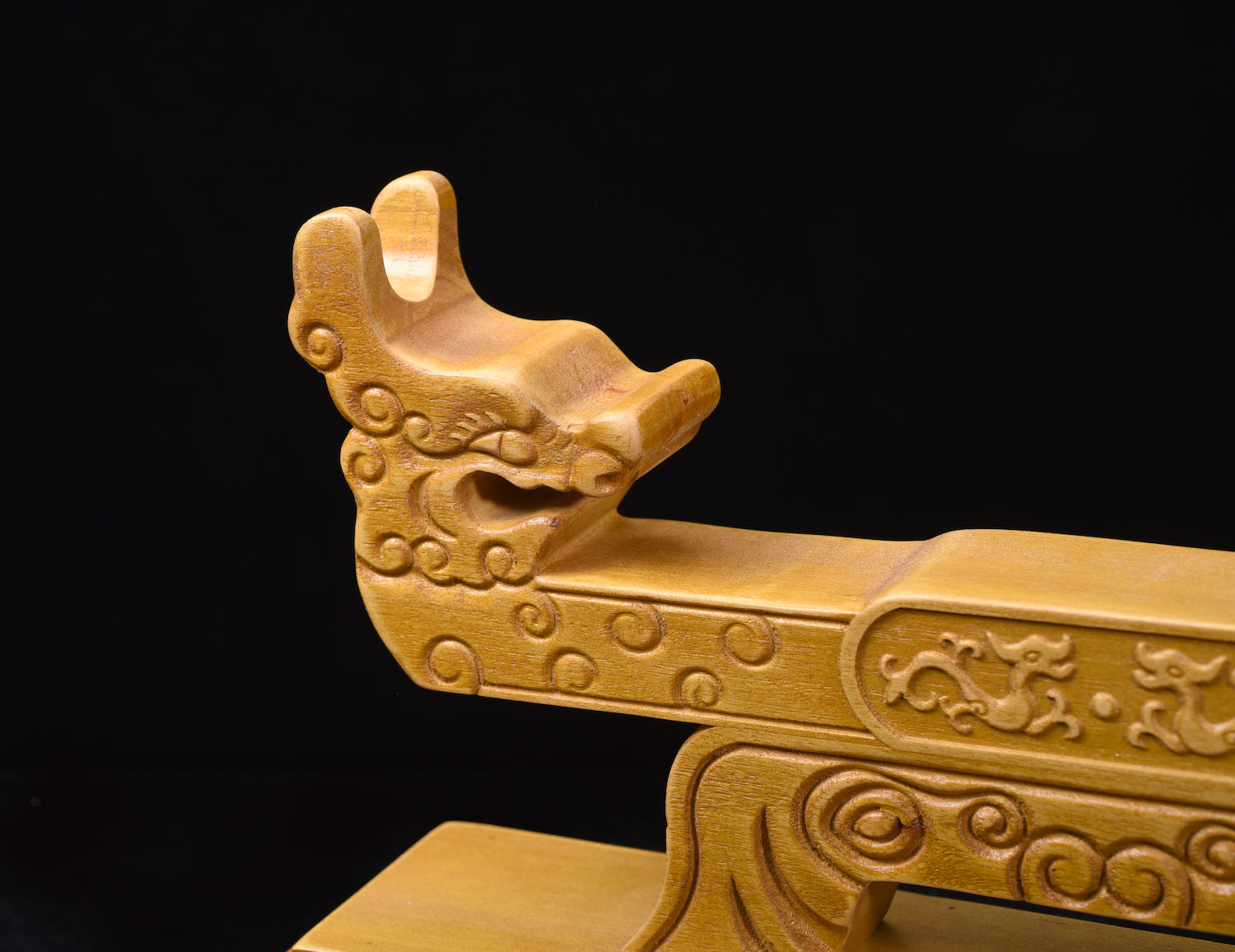 Brown Double Dragon Solid Wood Single Tier Katana Stand