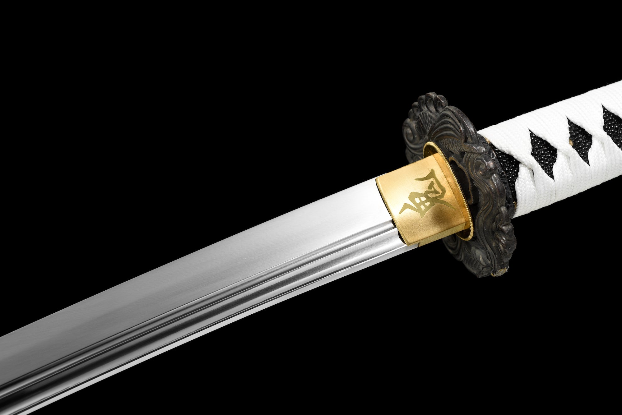 The Yurei Jigoku Handmade Katana Extra Sharp Spring Steel Unokubi-Zukuri