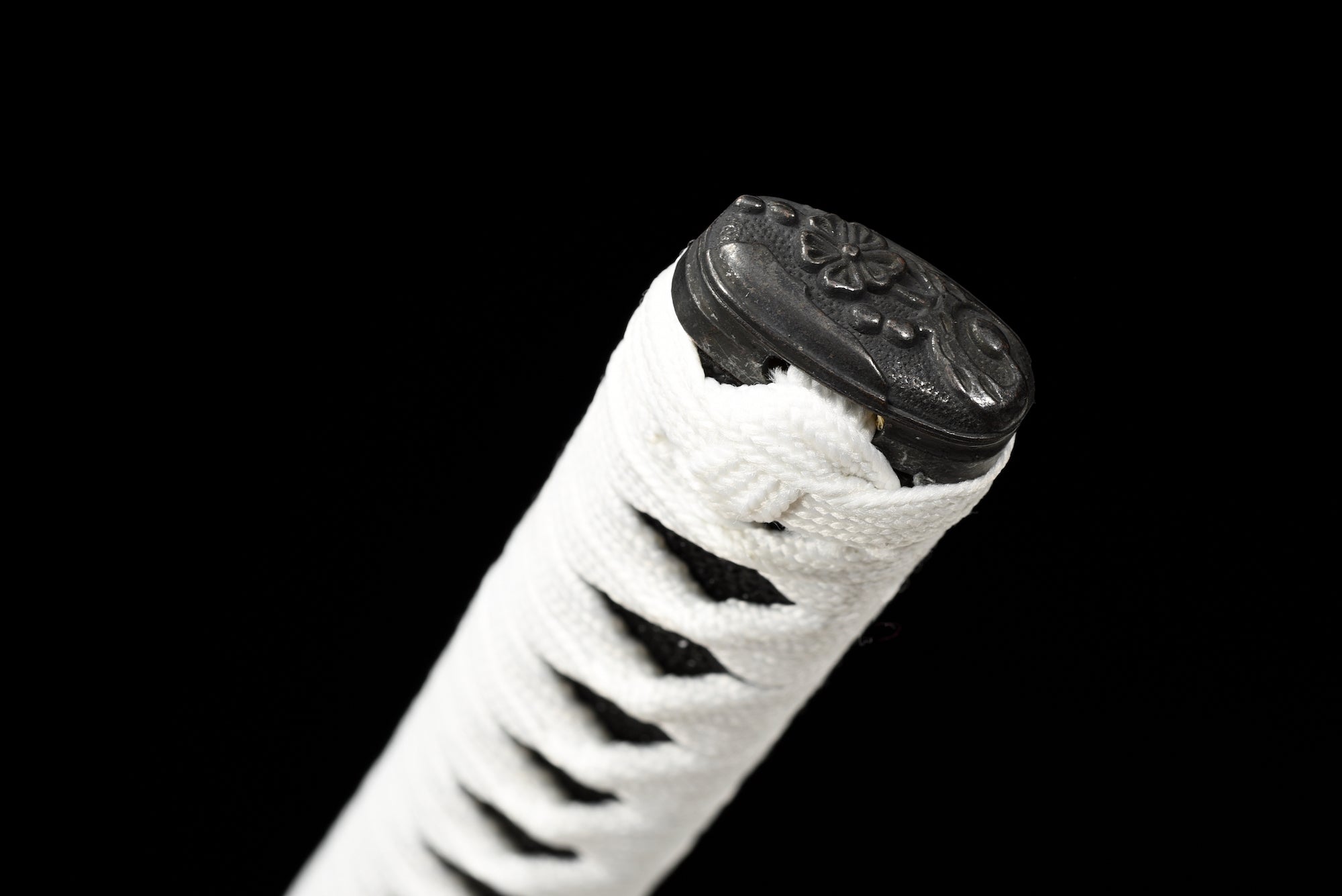 The Yurei Jigoku Handmade Katana Extra Sharp Spring Steel Unokubi-Zukuri