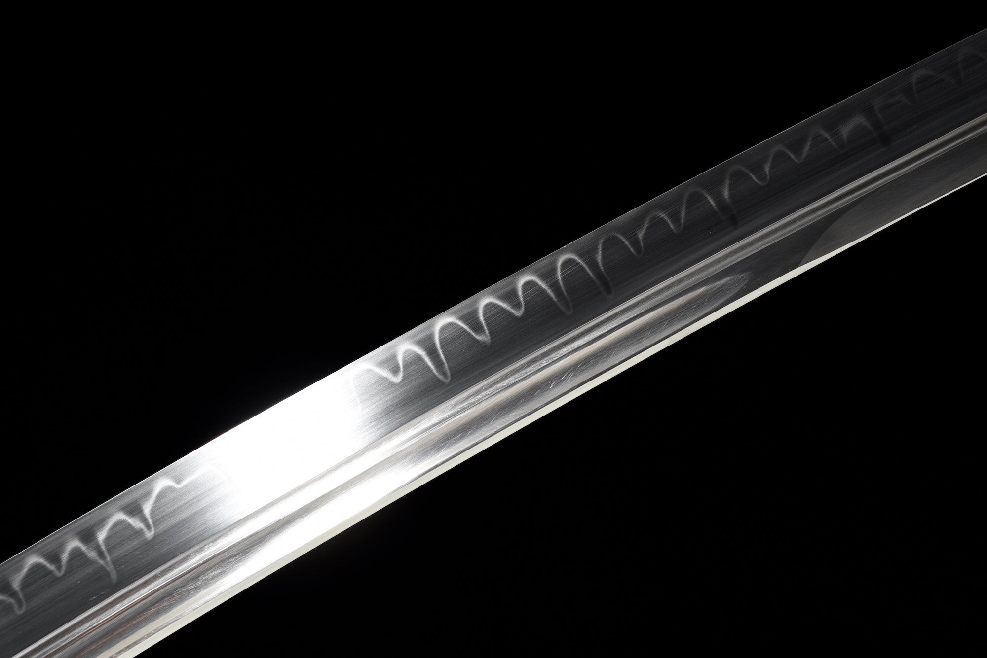 The Kogetsu seiken Handmade Katana Clay Tempered T10 Steel Unokubi-Zukuri