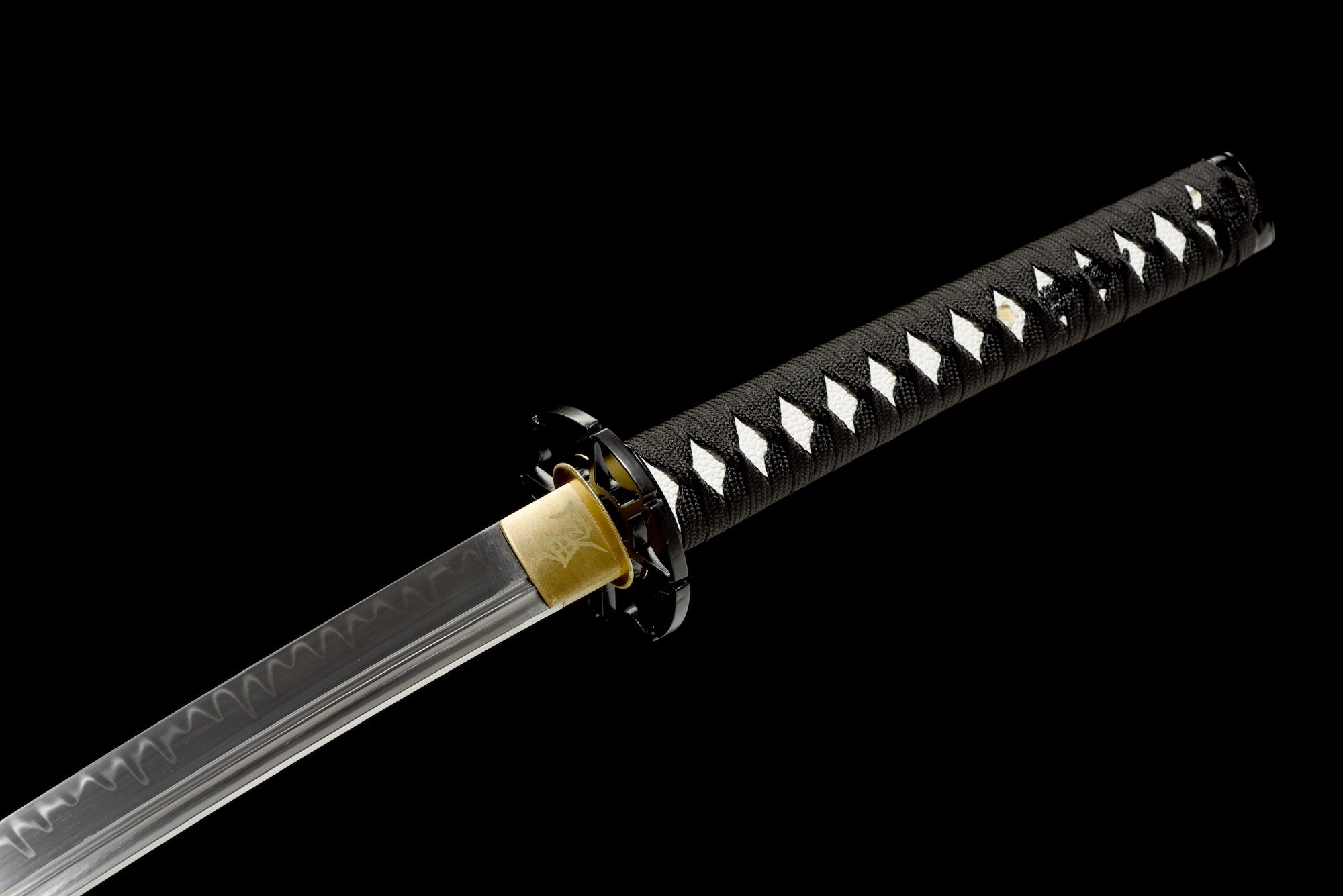 The Saiko Yorru Handmade Katana Clay Tempered T10 Steel Unokubi-Zukuri