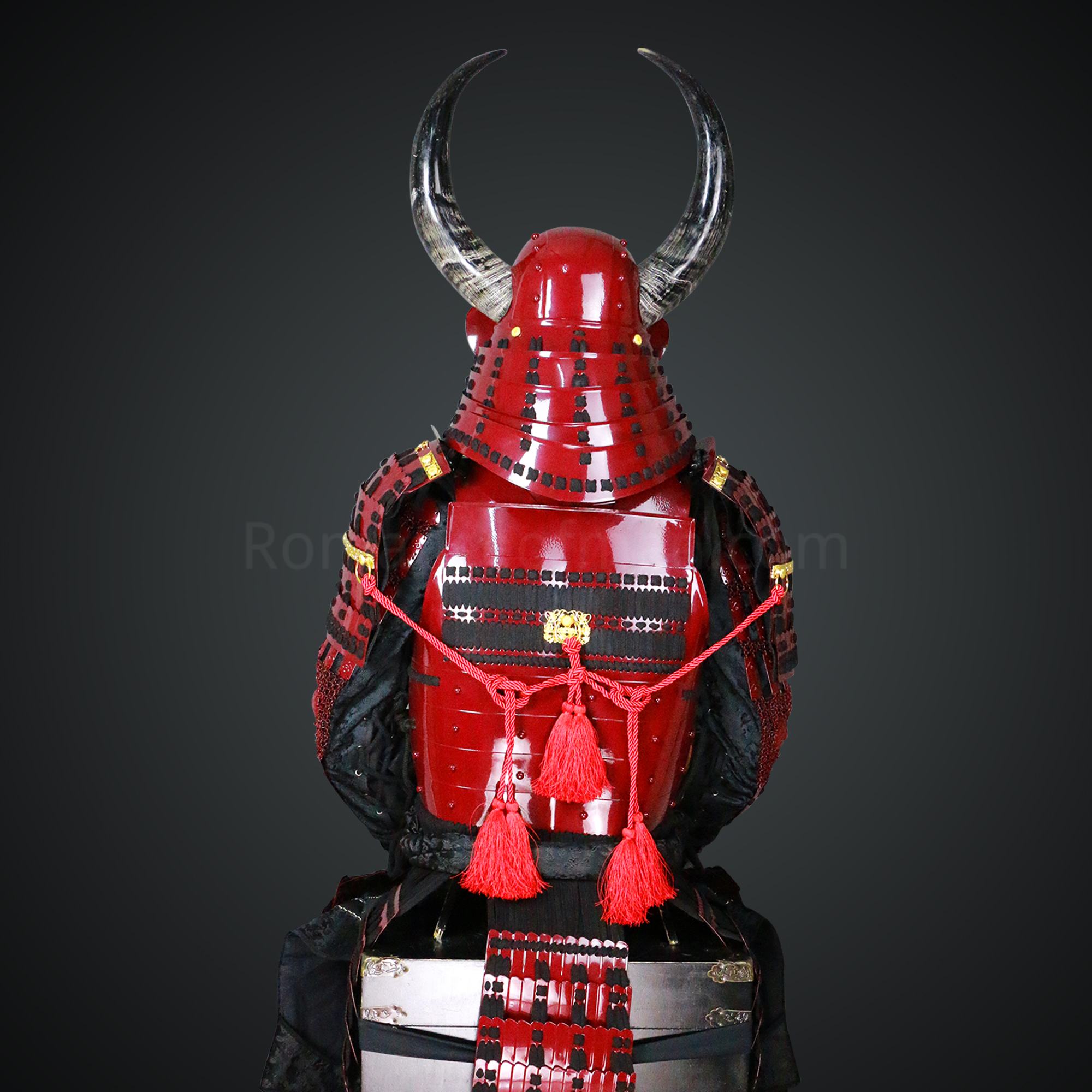 Shibata Katsuie Red and Black Samurai Armor Tosei Gusoku Style Buffalo Horn Wakidate Circle Maedate Shiny Red Scales and Black Cords