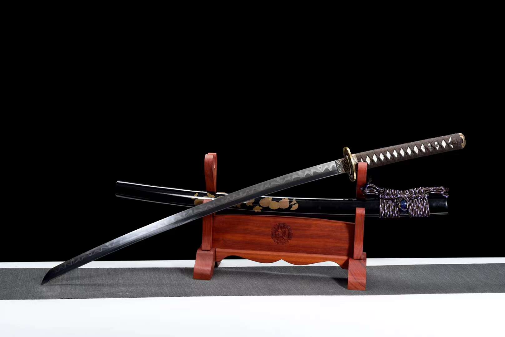 The Takusan Kiku Handmade Katana Clay Tempered T10 Steel