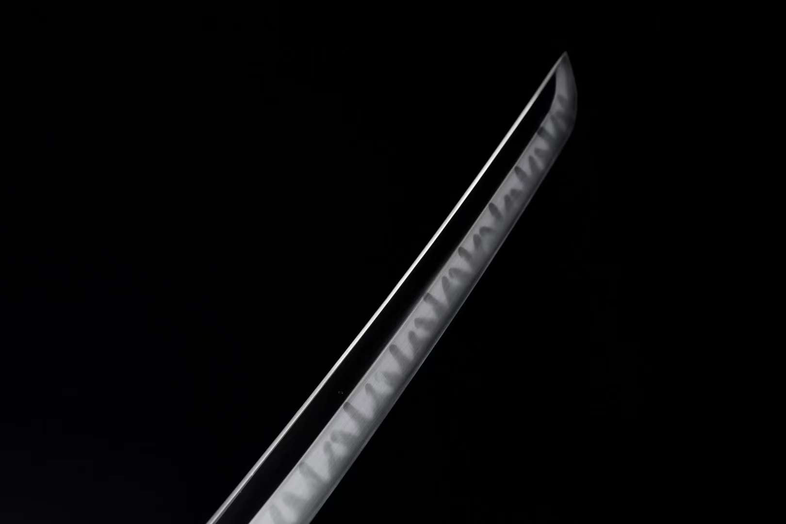The Korudo Shadou Handmade Katana Clay Tempered T10 Steel