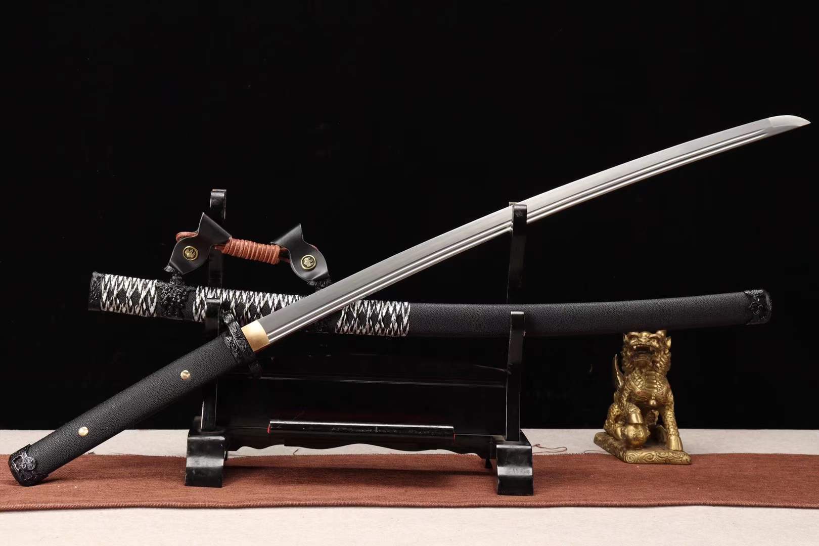 The Kuroi Mizu Handmade Katana Manganese Steel