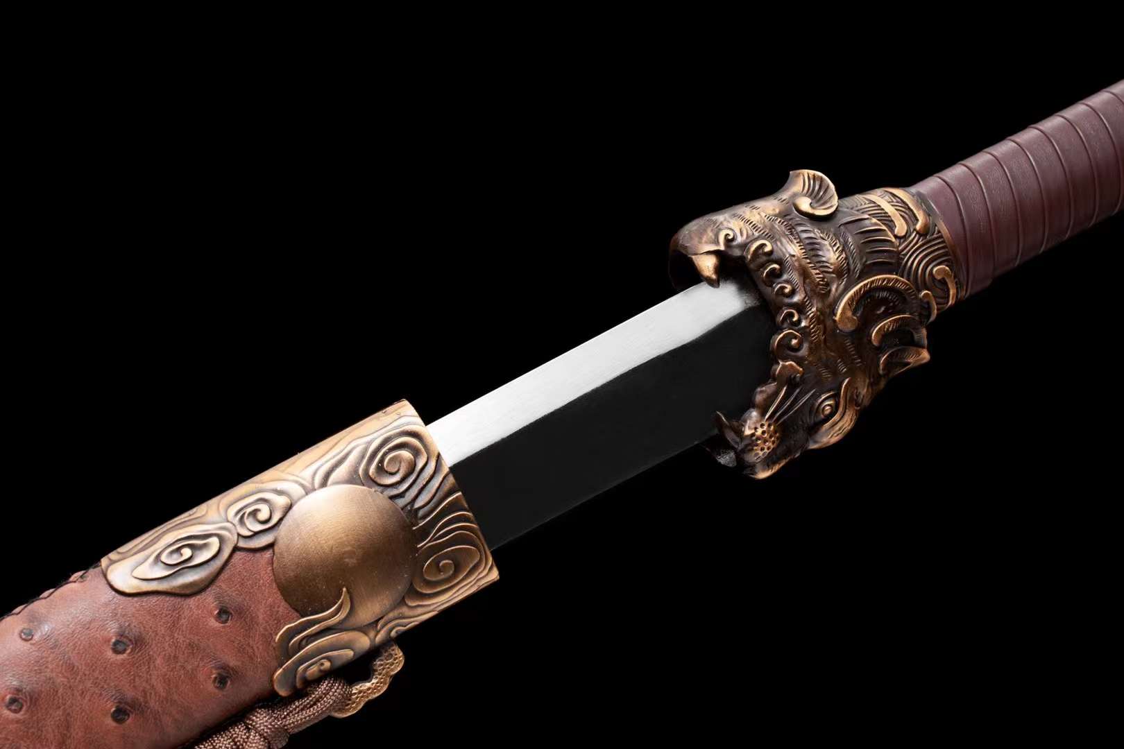The Taigauingu Handmade Chinese Dao Carbon Steel-Romance of Men