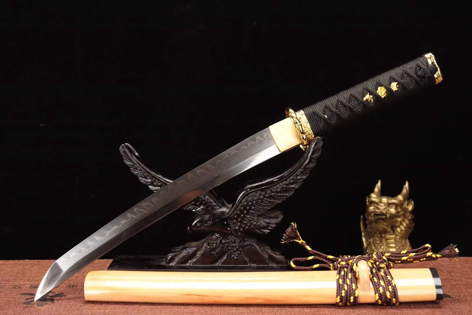 The Goruden Banbu Handmade Tanto Katana Clay Tempered T10 Steel