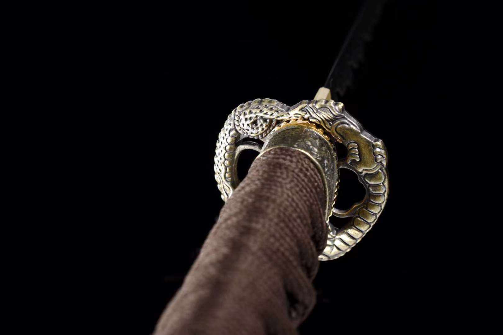 The Buru Doragon Naifu Handmade Tanto Katana Manganese Steel