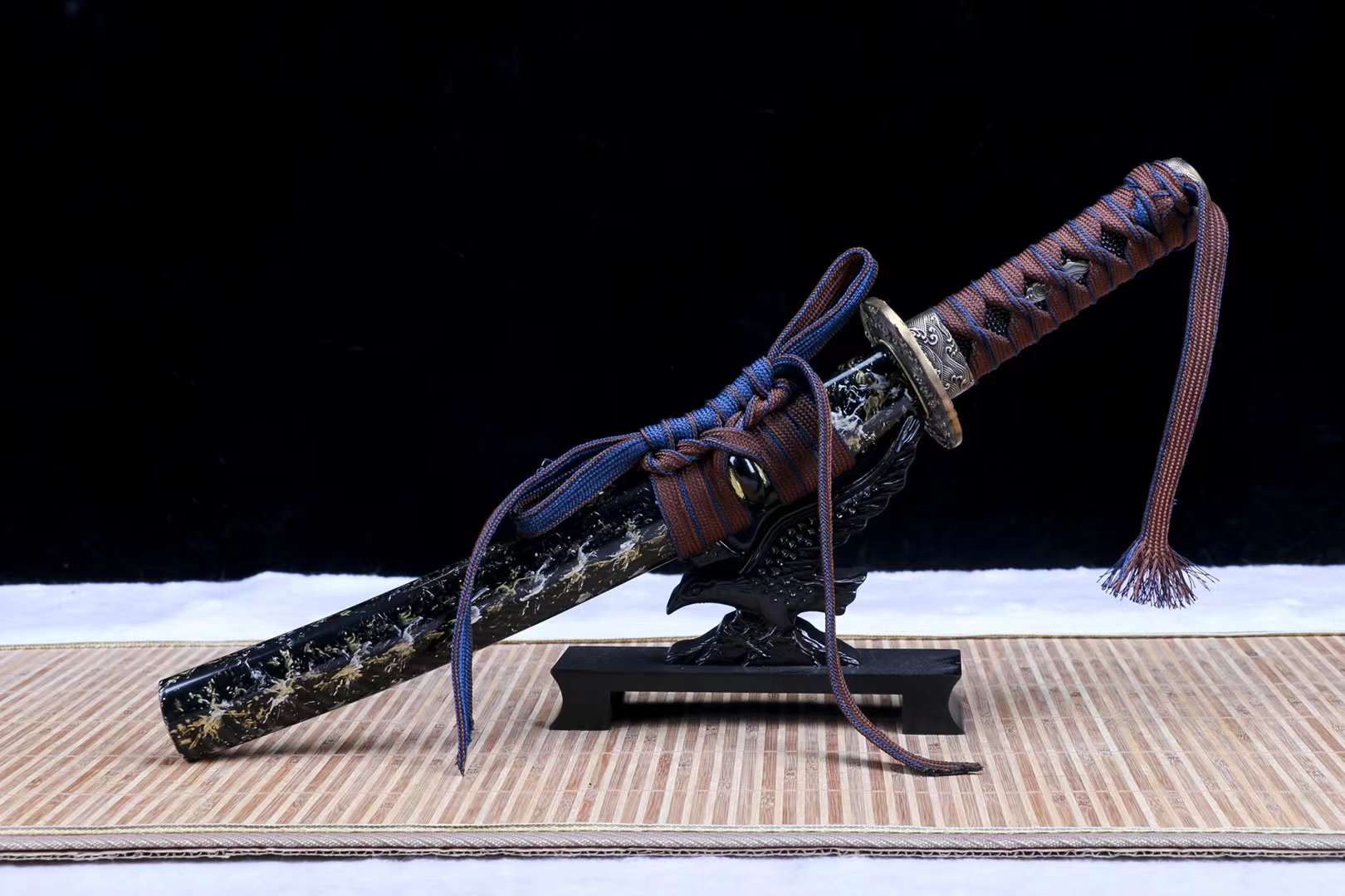 The Arashinoumichi Handmade Tanto Katana Clay Tempered T10 Steel