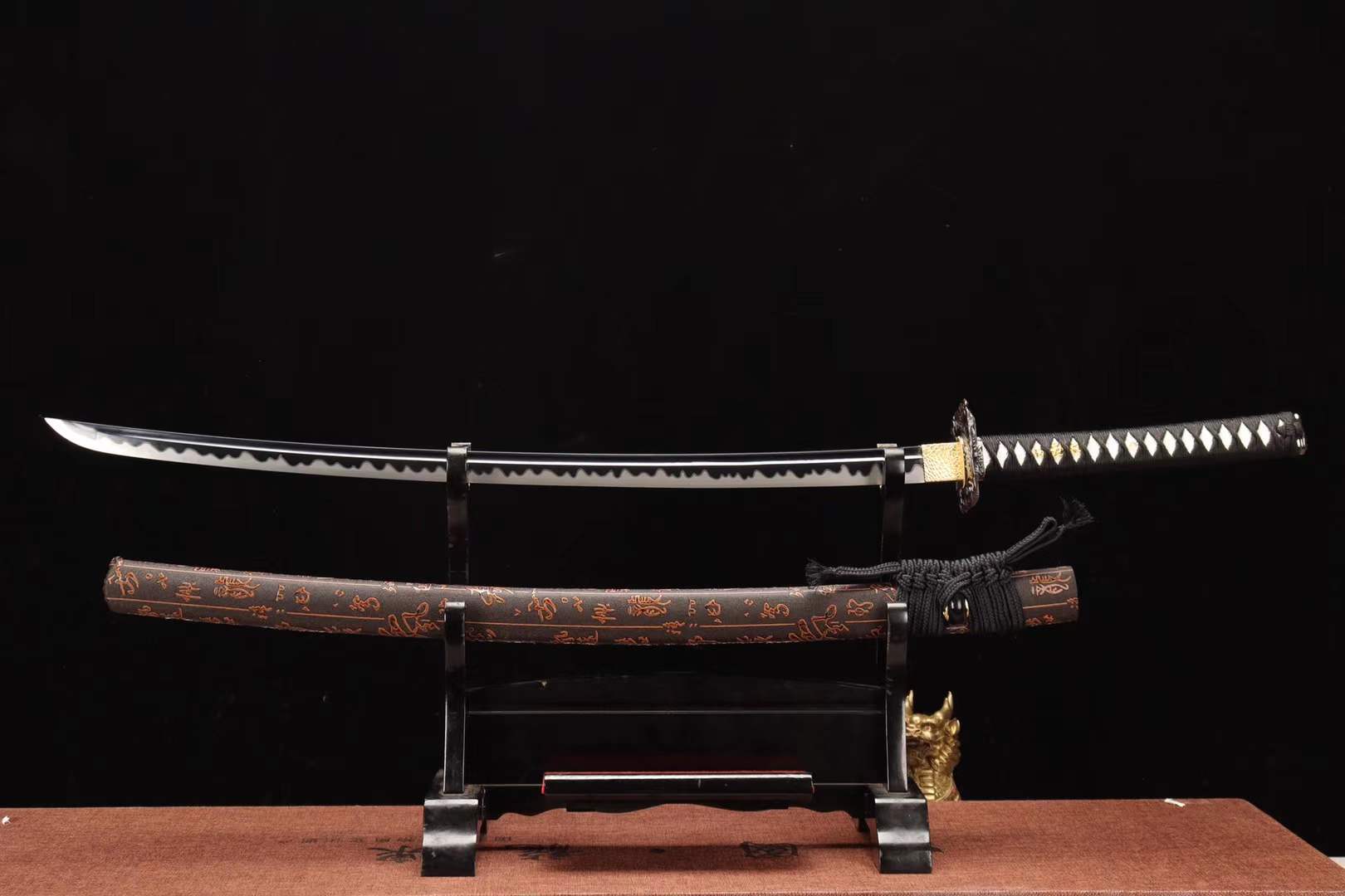 The Tsuki Oikakeru Handmade Katana Carbon Steel