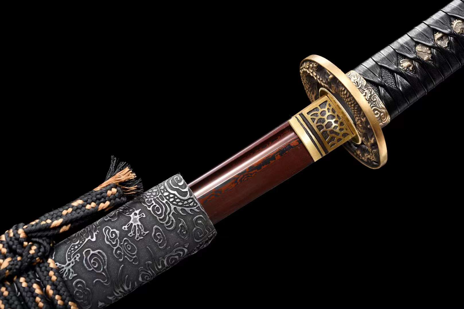 The Raputazu Handmade Katana Wakizashi Pattern Steel