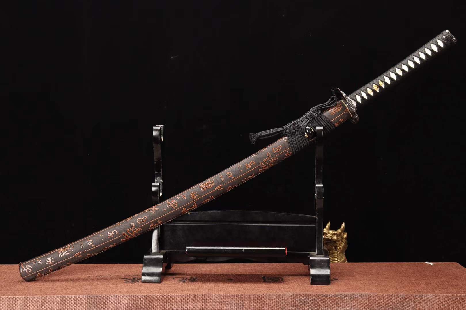 The Tsuki Oikakeru Handmade Katana Carbon Steel