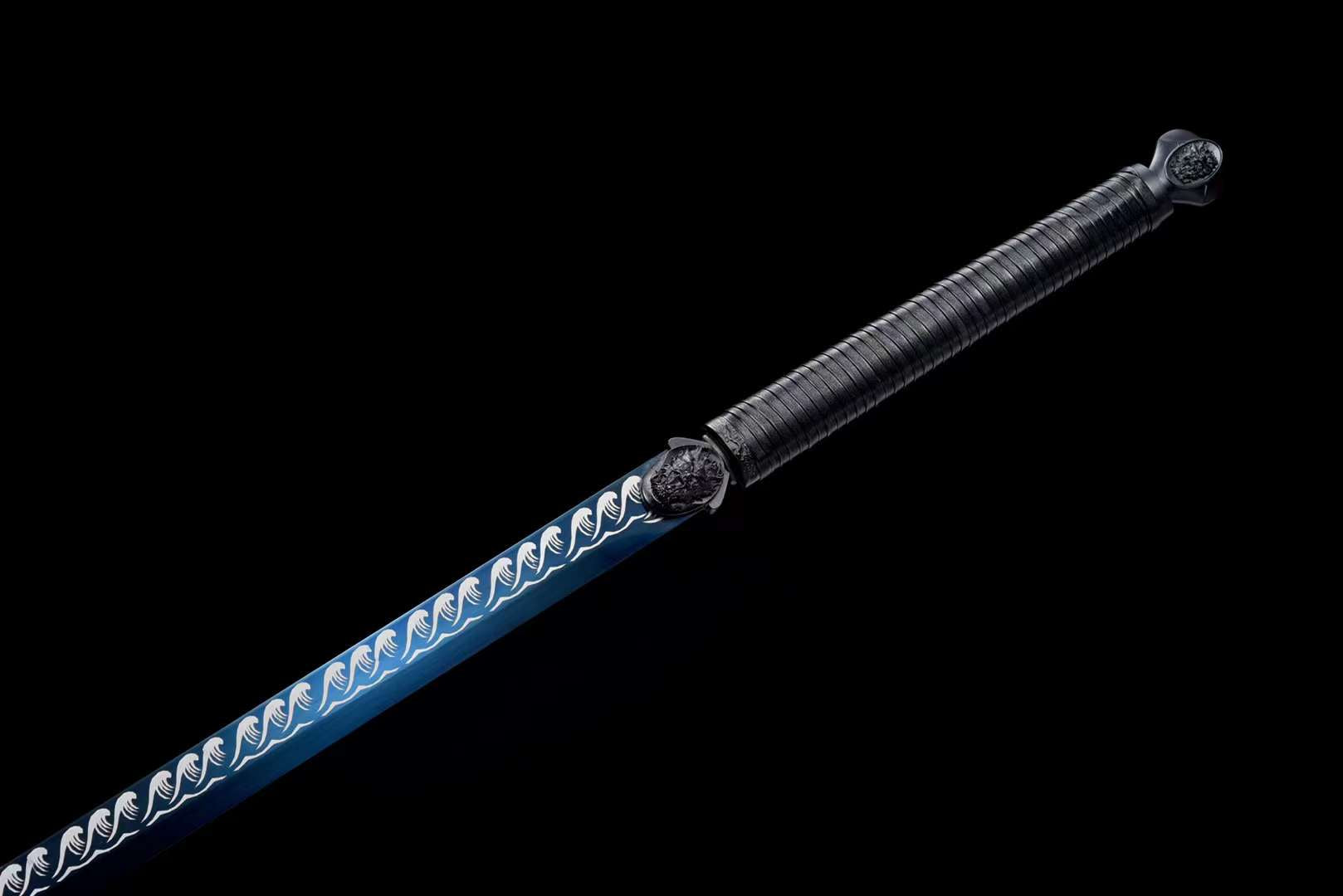 The Doragontoreddo Handmade Chinese Dao Carbon Steel