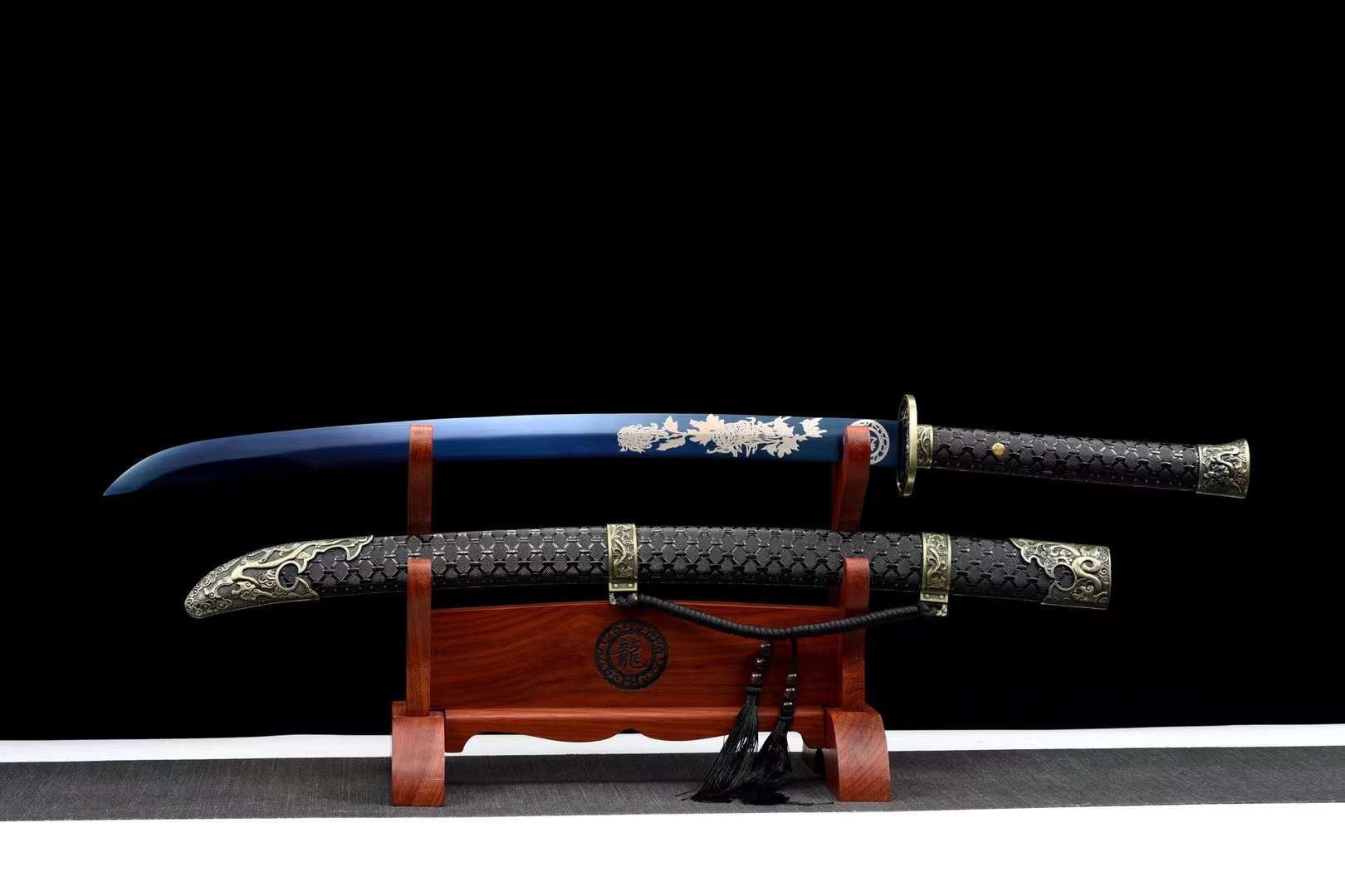 The Kiku Senso Oburedo Handmade Chinese Dao Spring Steel-Romance of Men