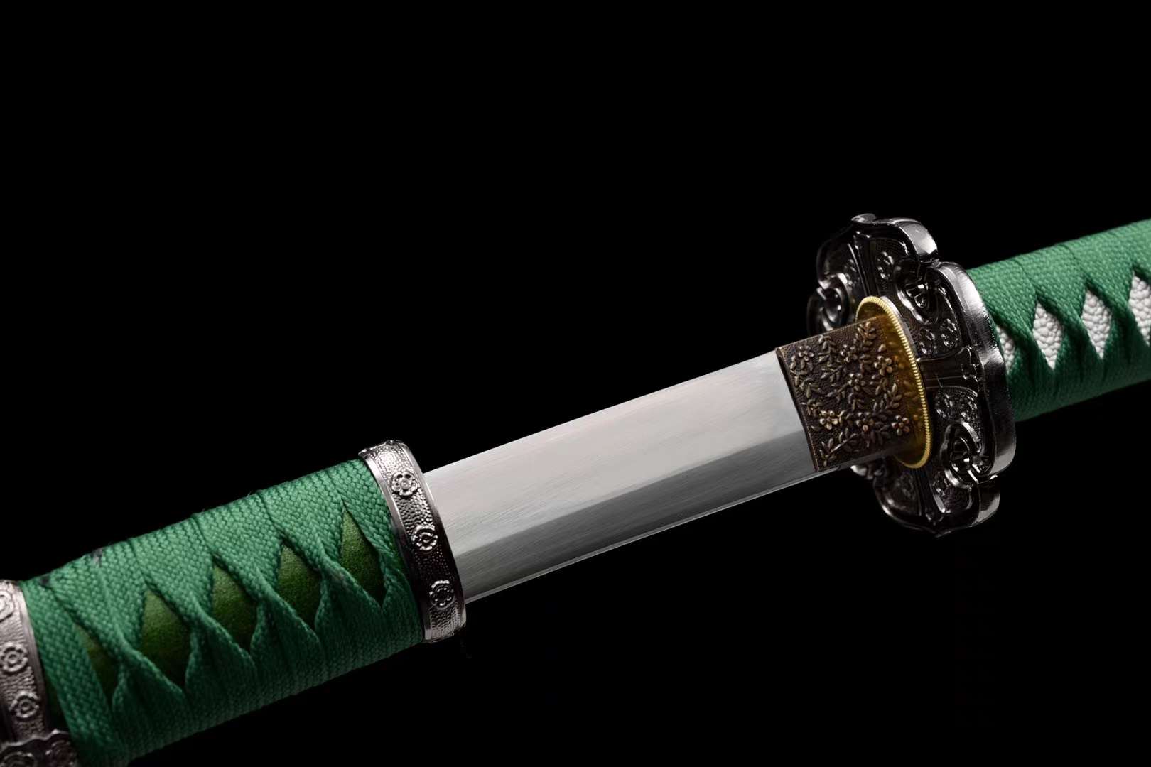 The  Ikeda Tatsuru Handmade Katana Spring Steel