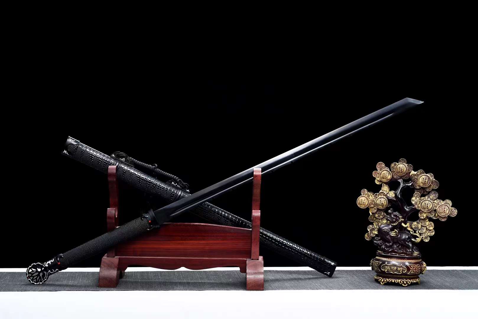The Kuro Damua Handmade Chinese Dao Manganese Steel