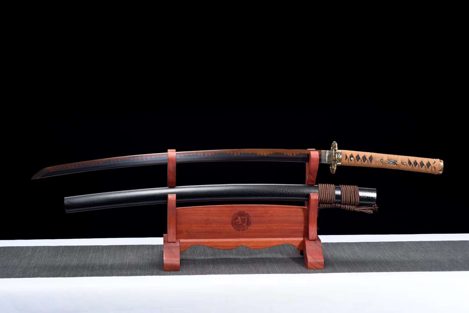 The Yuronin Handmade Katana Clay Tempered T10 Steel